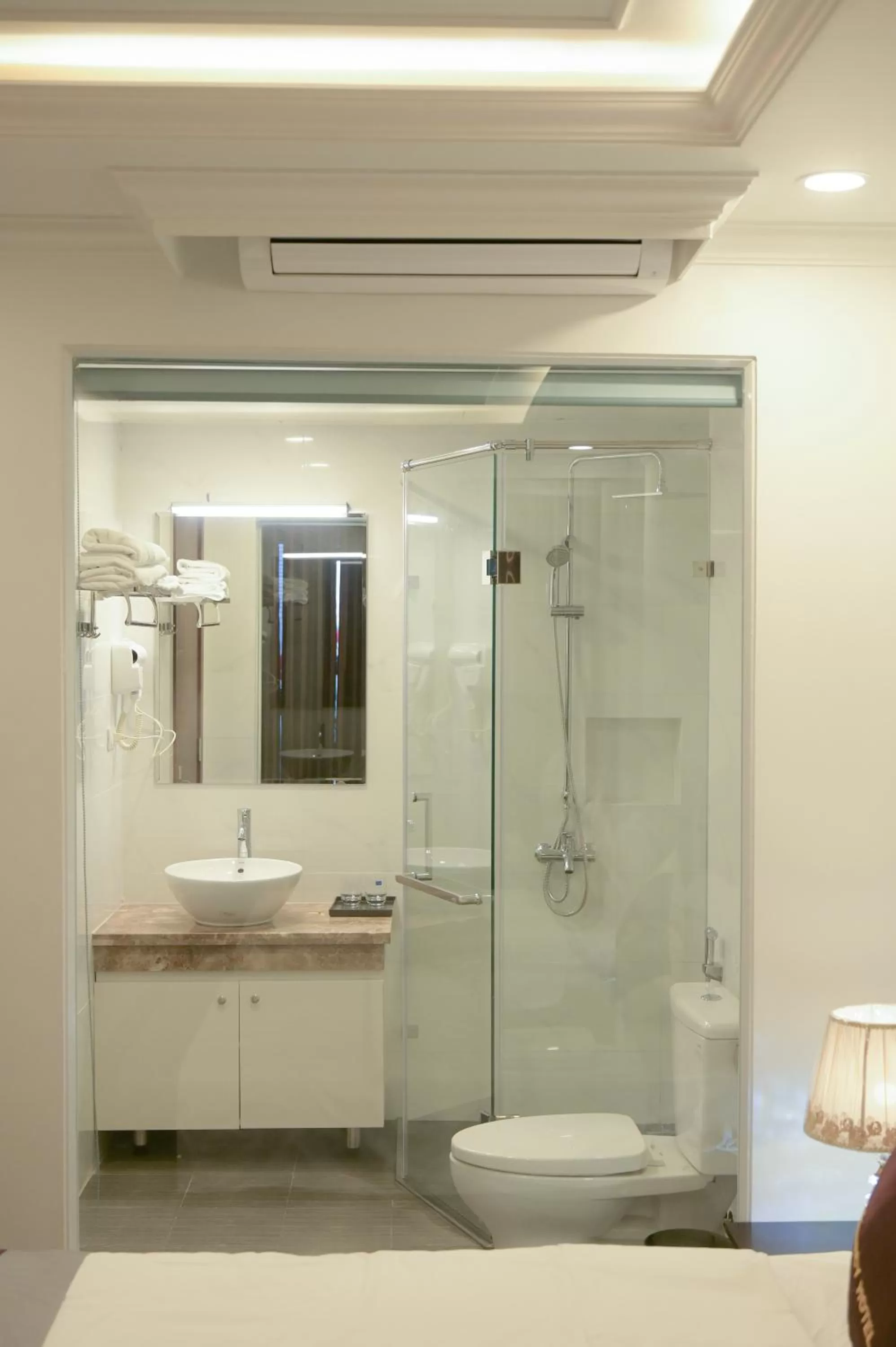 Shower in Mercy Hotel