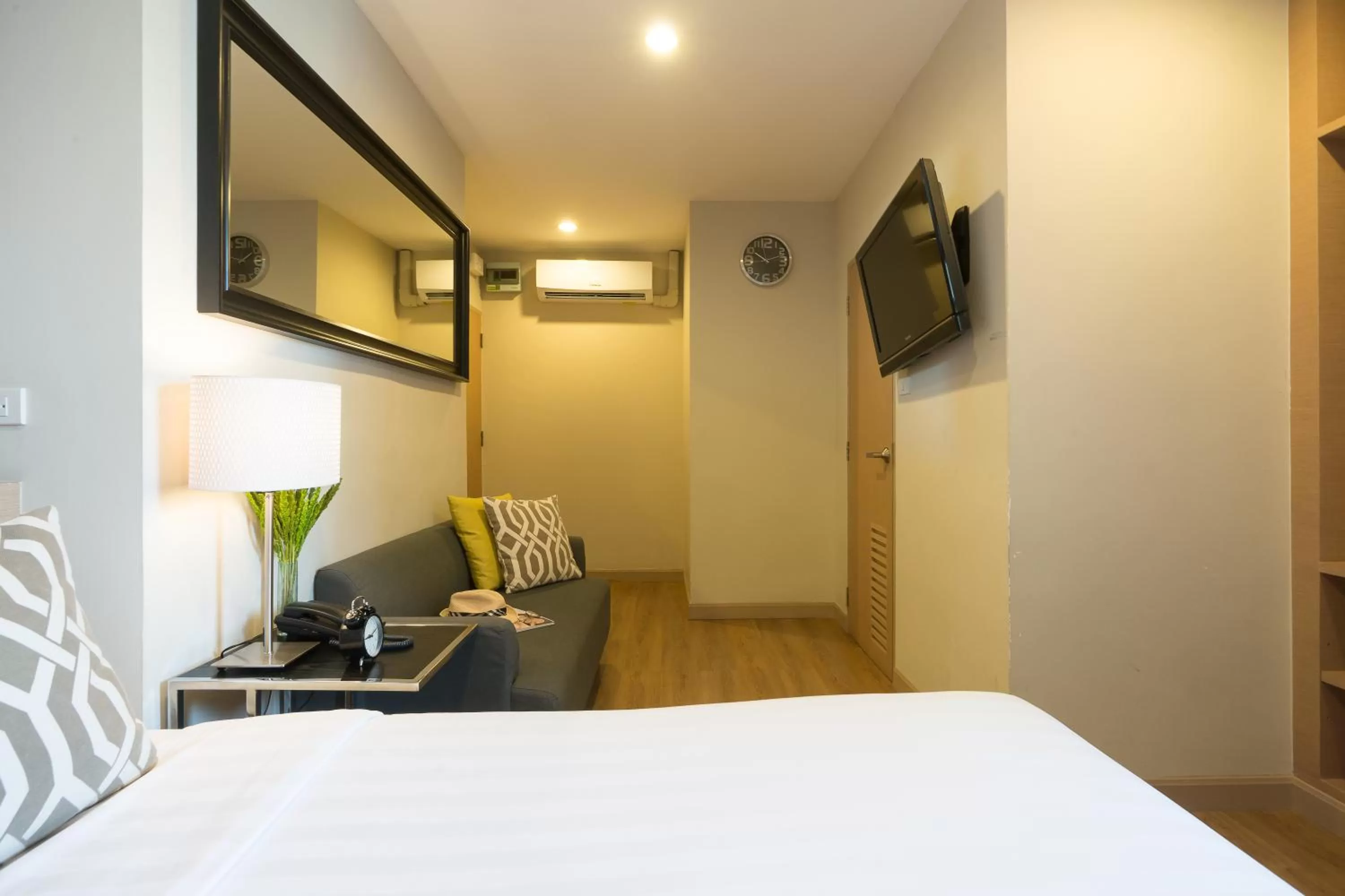 Bed in Asoke Residence Sukhumvit by UHG