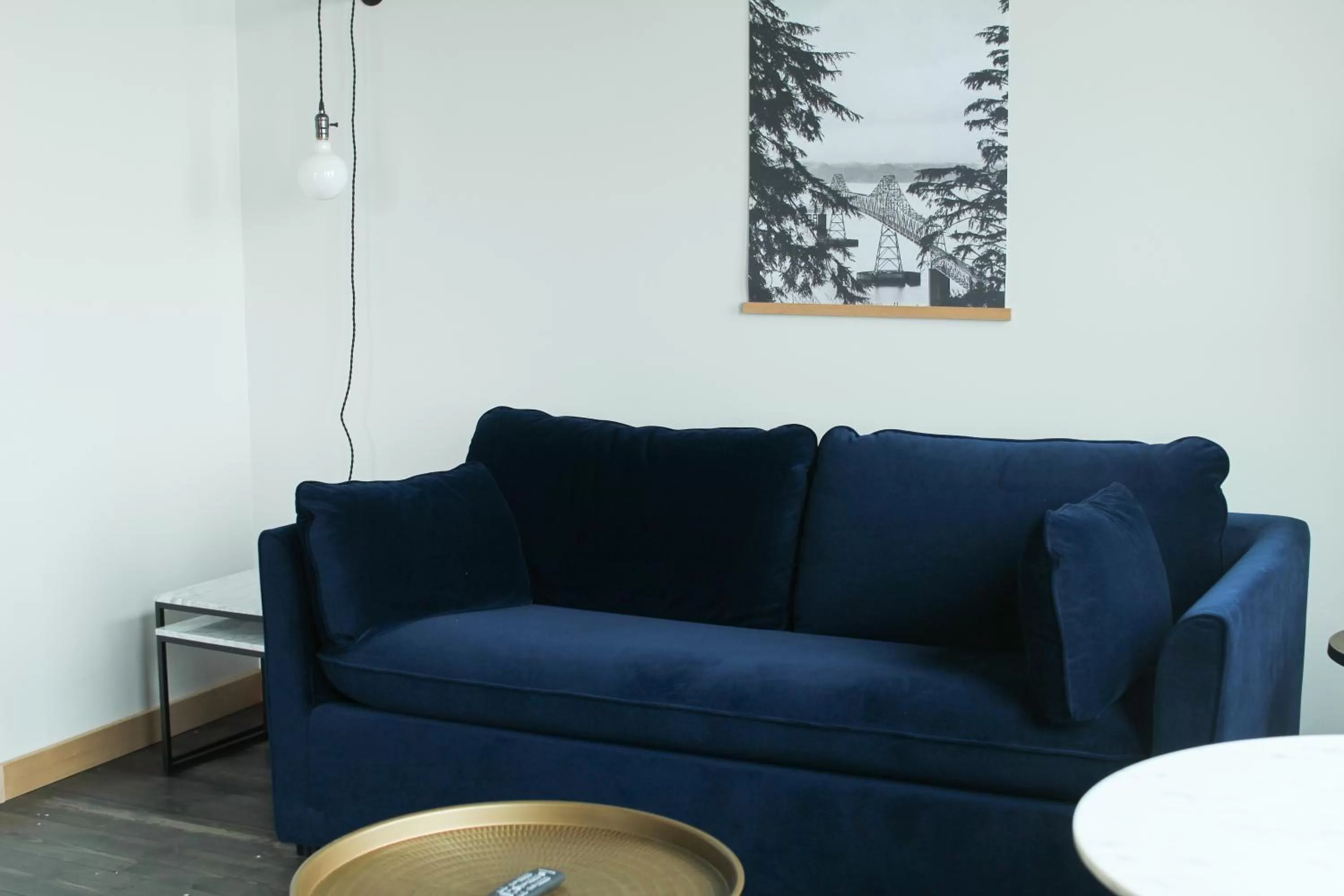 Living room in Bowline Hotel