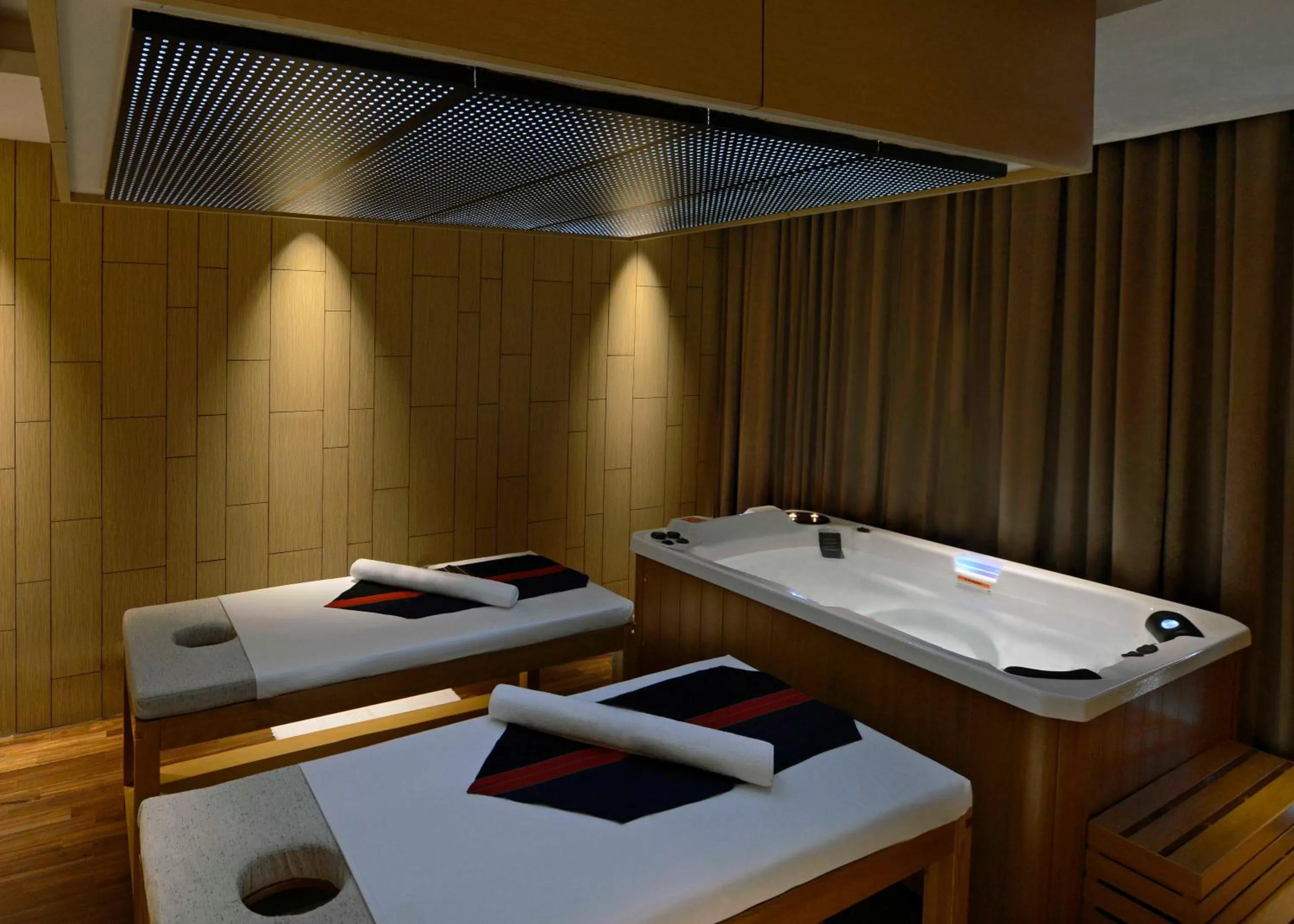 Spa and wellness centre/facilities in Radisson Blu Chattogram Bay View