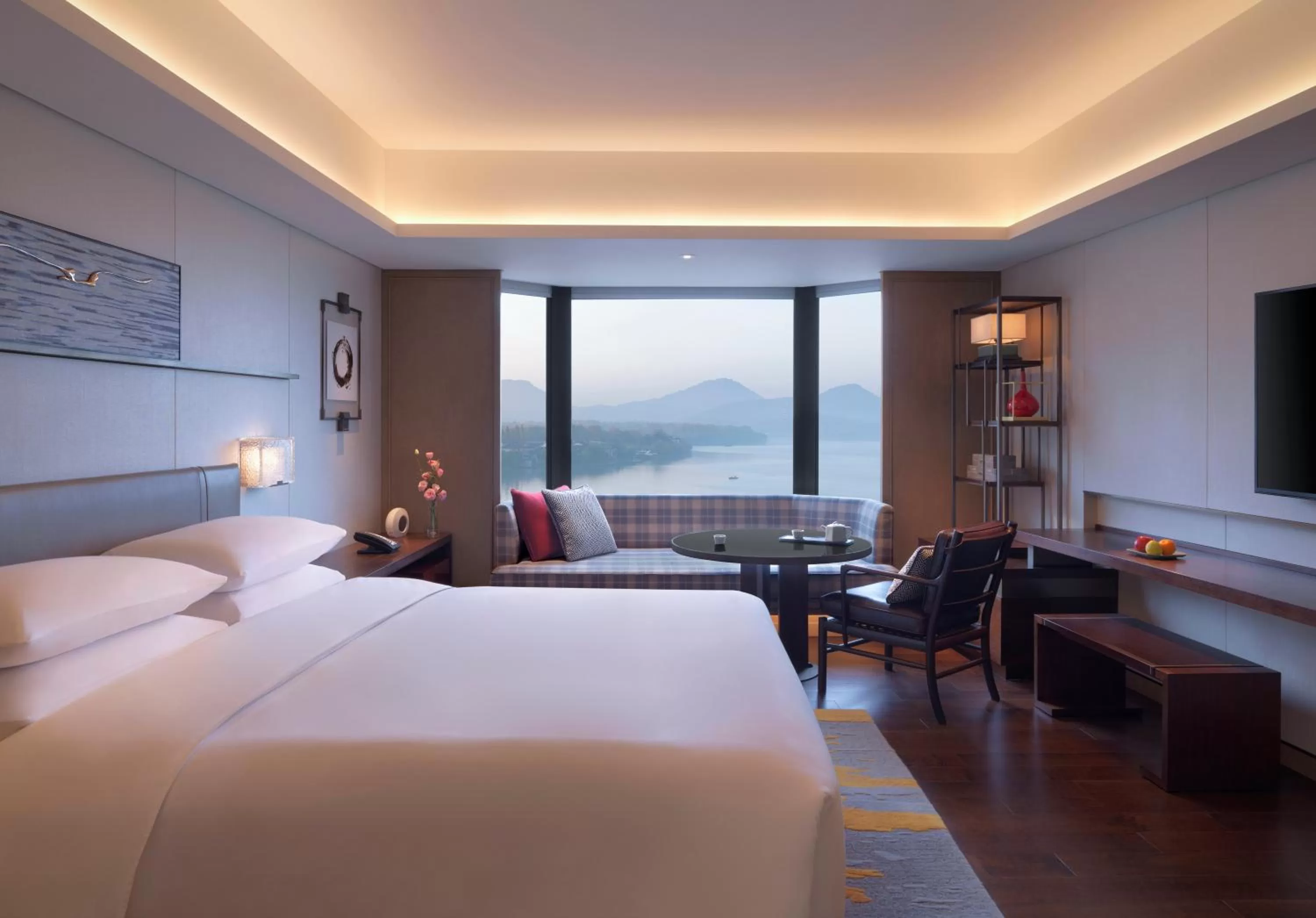 Bedroom, Bed in Grand Hyatt Hangzhou
