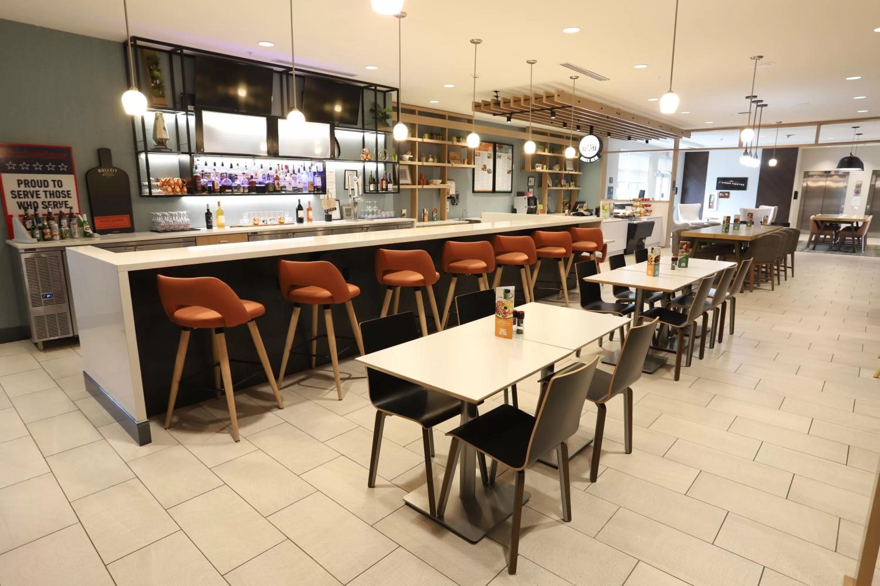 Restaurant/places to eat in Holiday Inn & Suites - Hopkinsville - Convention Ctr by IHG