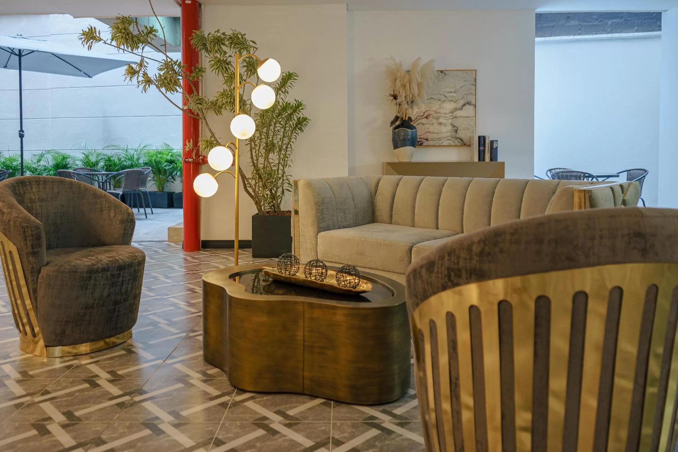 Living room in First Class Hotel