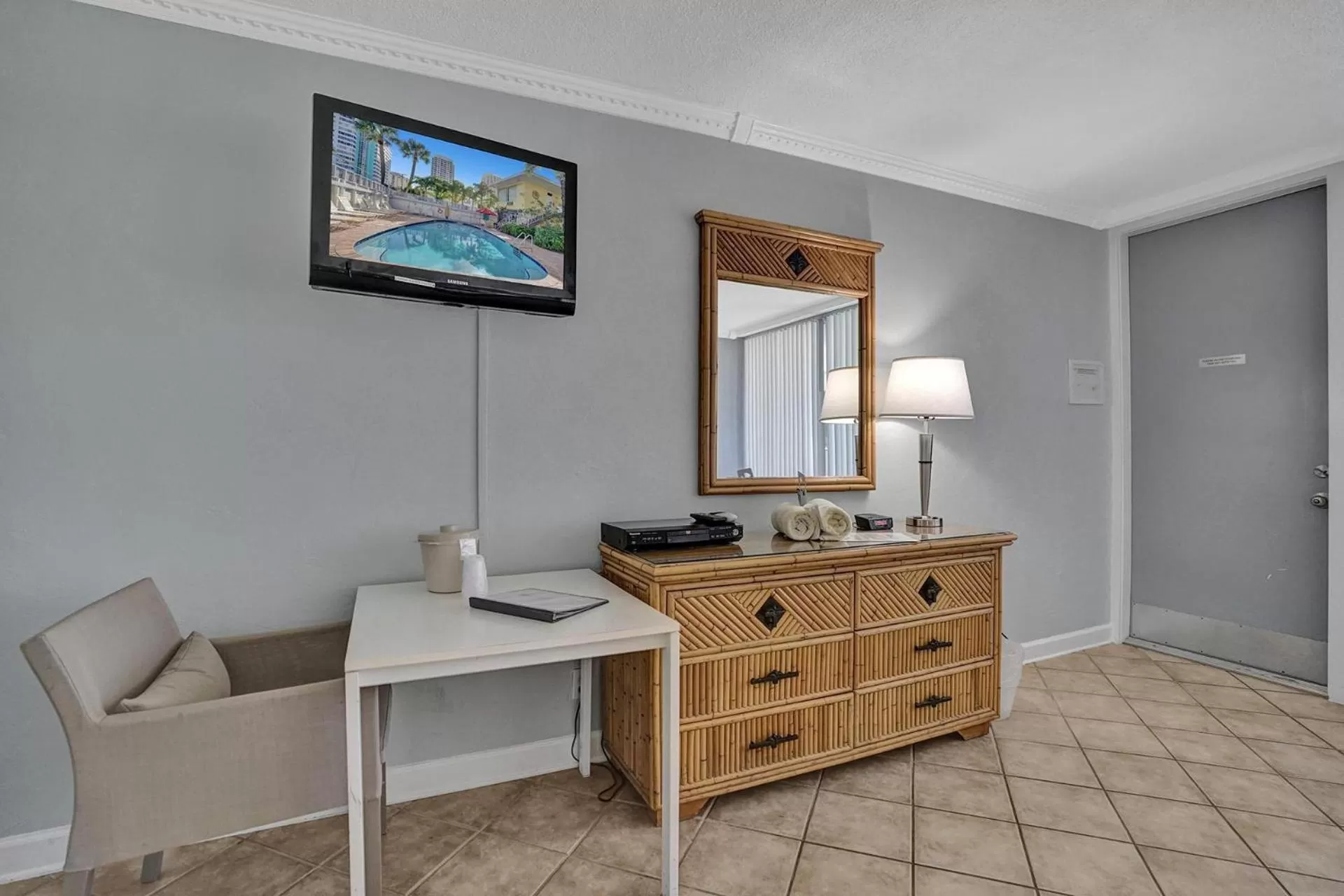 TV and multimedia, TV/Entertainment Center in The Worthington Resorts - Clothing Optional - Men Only - Solo hombres