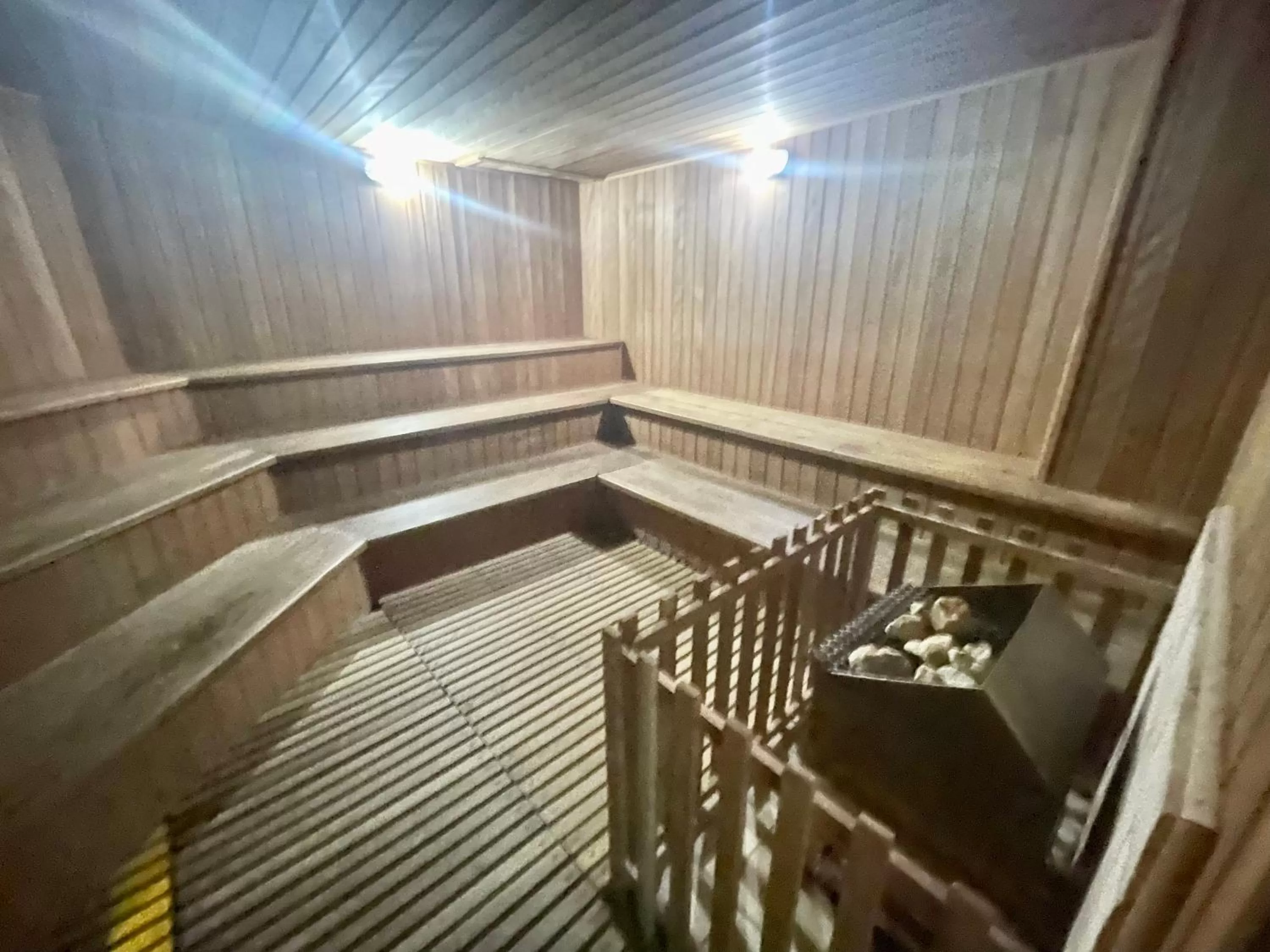 Sauna in MineirINN l Piscina Aquecida e Hidro na Montanha