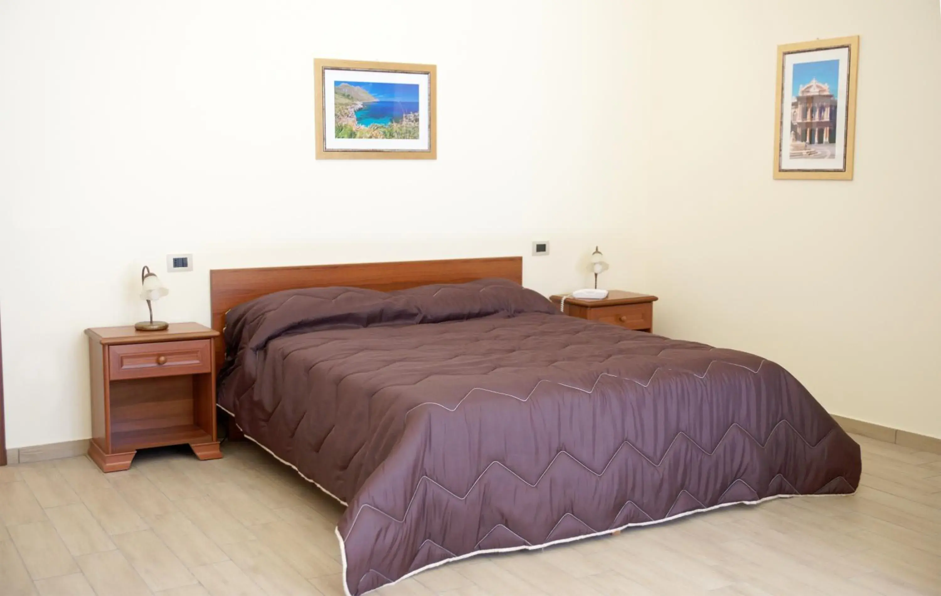 Double or Twin Room in Hotel Sofia Double or Twin Room in Hotel Sofia