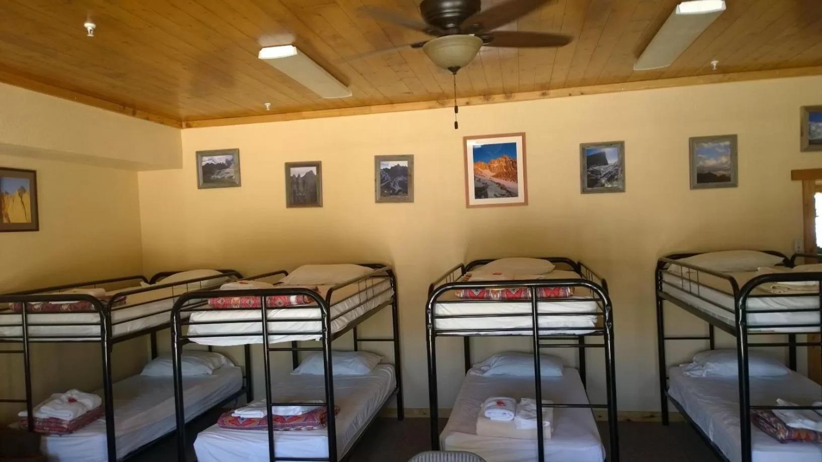 bunk bed, Bed in Whitney Portal Hotel And Hostel
