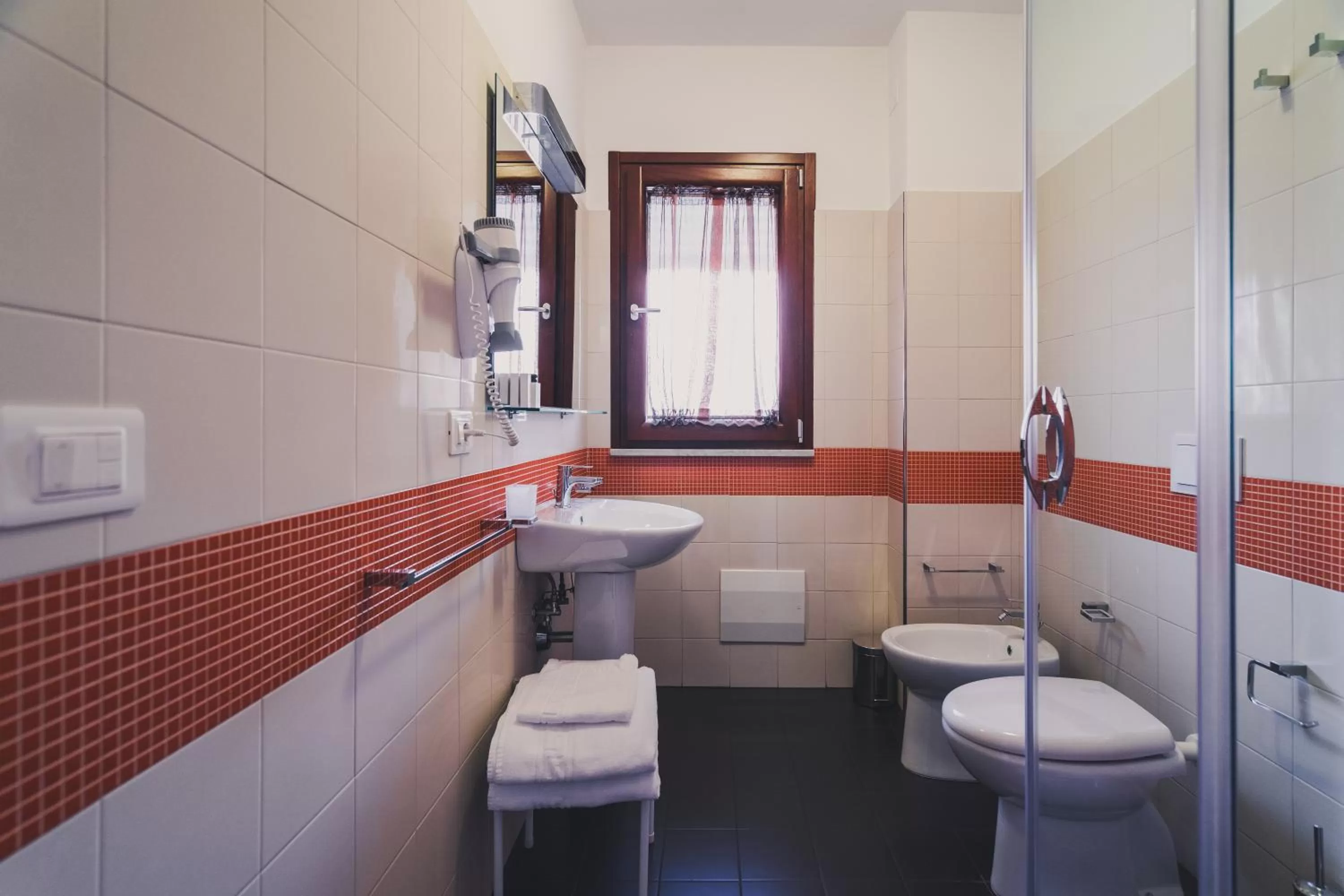 Bathroom in Trip Room & Breakfast