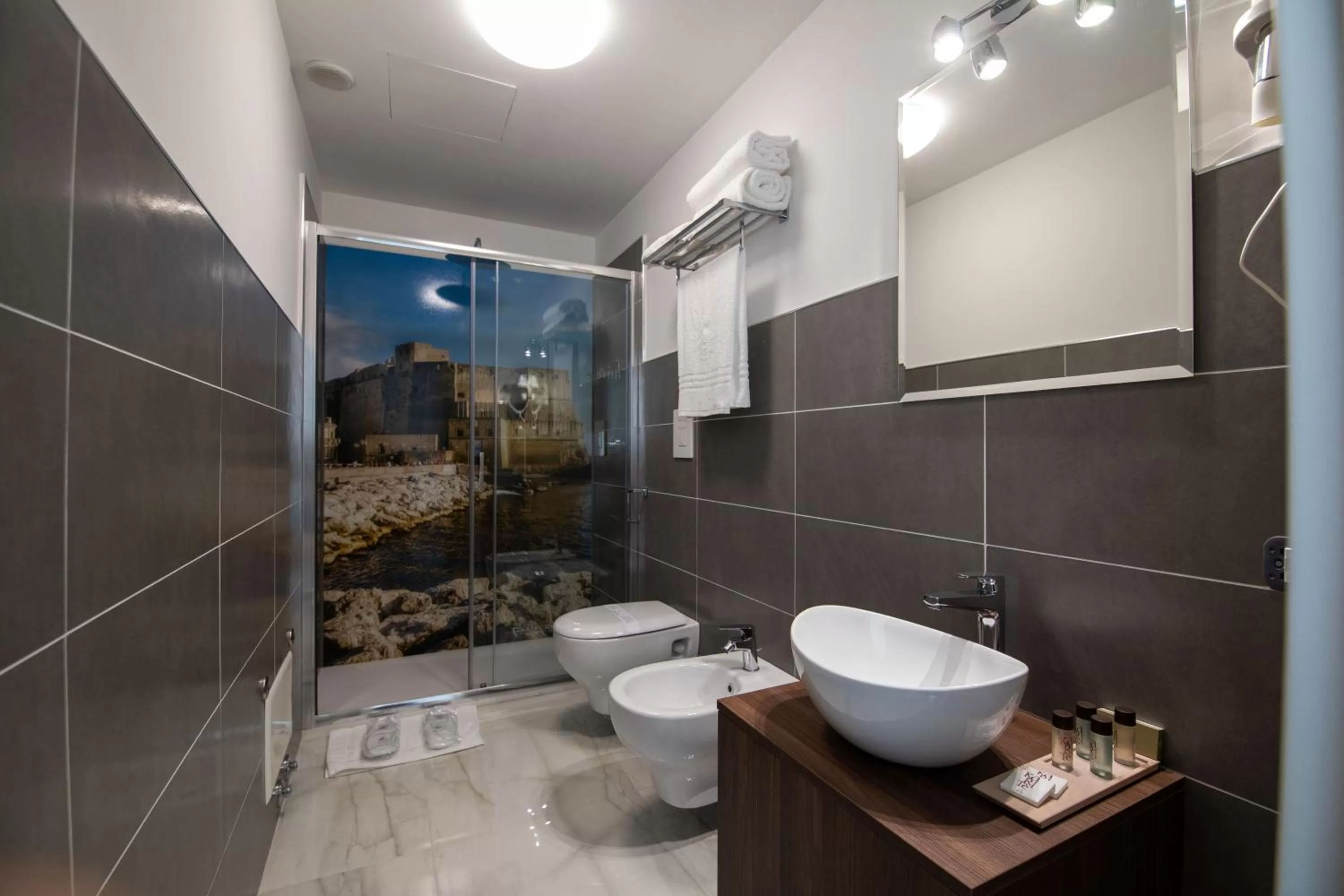 Bathroom in Palazzo Caracciolo del Sole