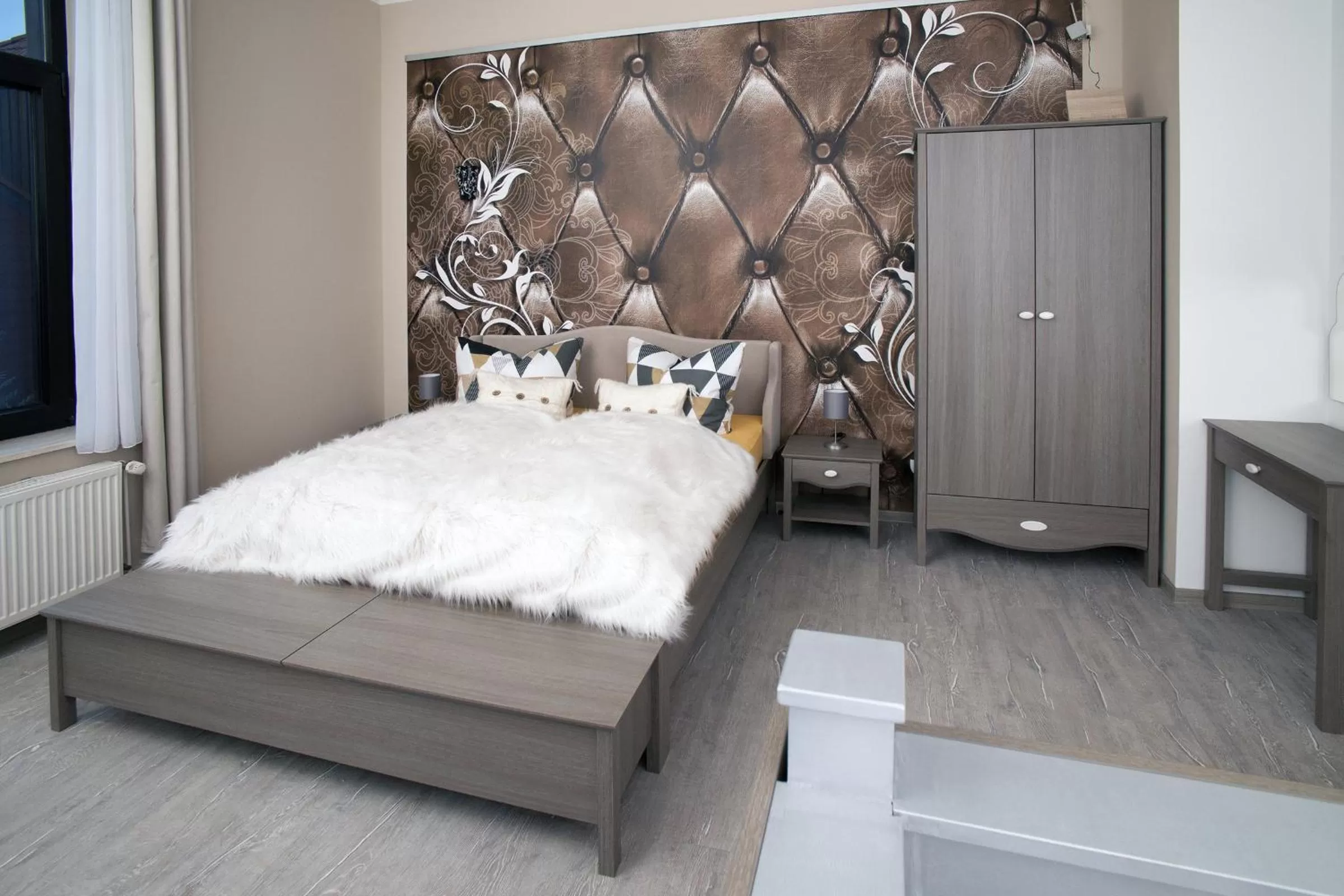 Photo of the whole room, Bed in Designpension Idyll Nr2 Hotel Garni