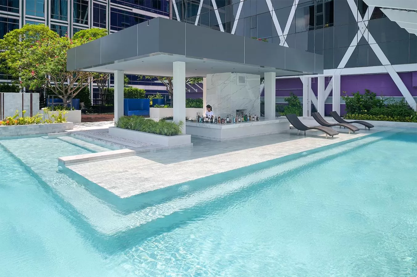 Swimming pool in Mode Sathorn Hotel - SHA Extra Plus