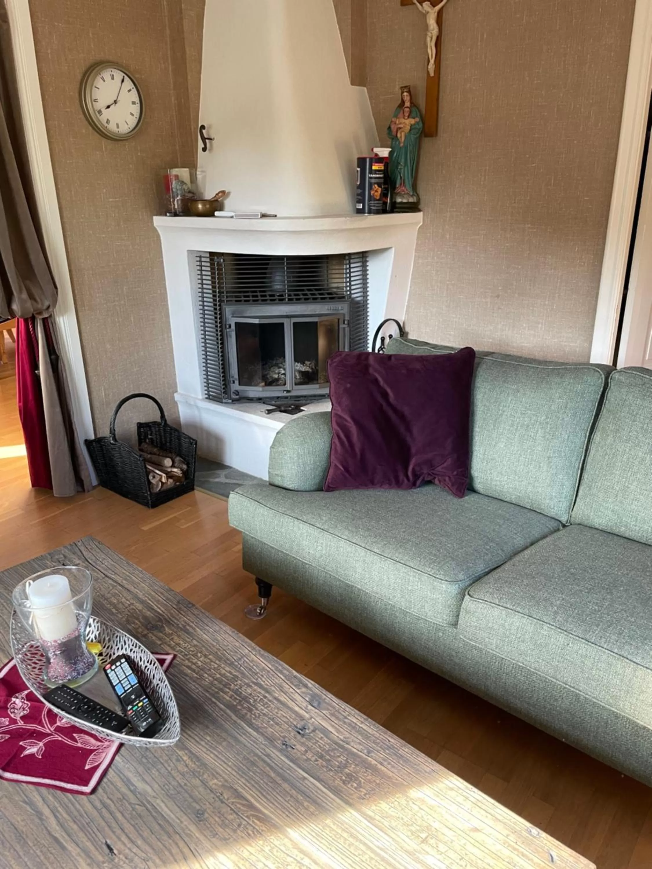 Living room in Yaberg Affären