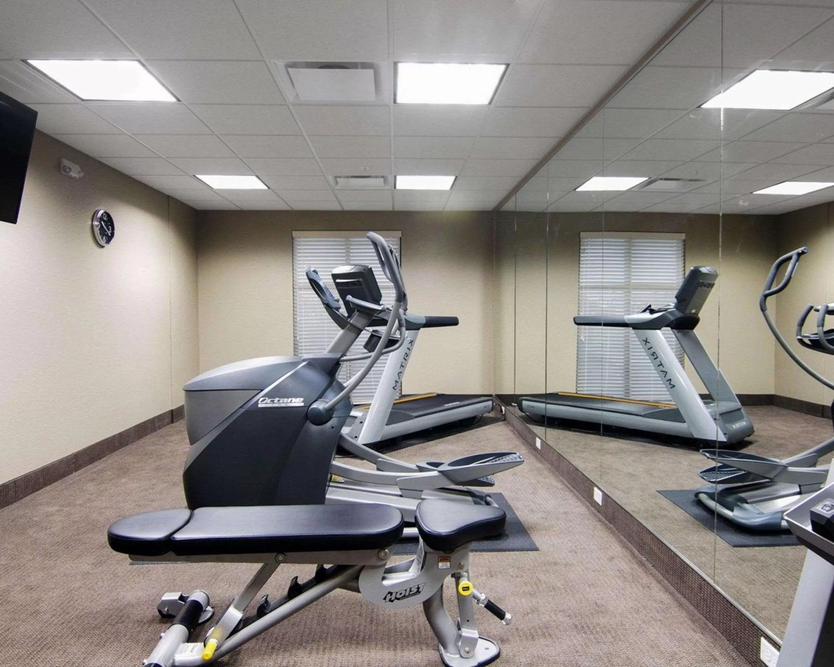 Fitness centre/facilities in Sleep Inn & Suites Fort Dodge