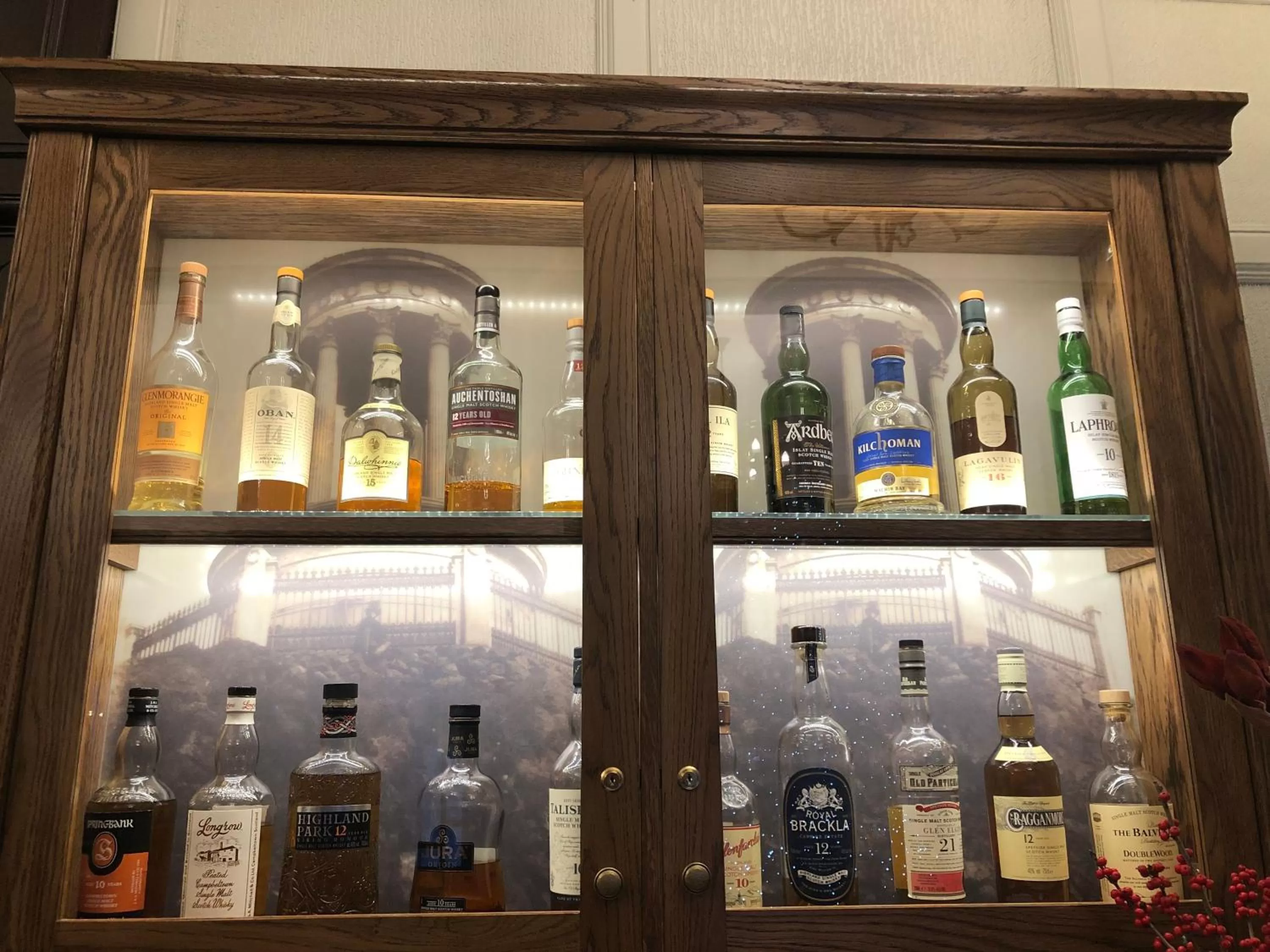 Alcoholic drinks in The Parliament House Hotel