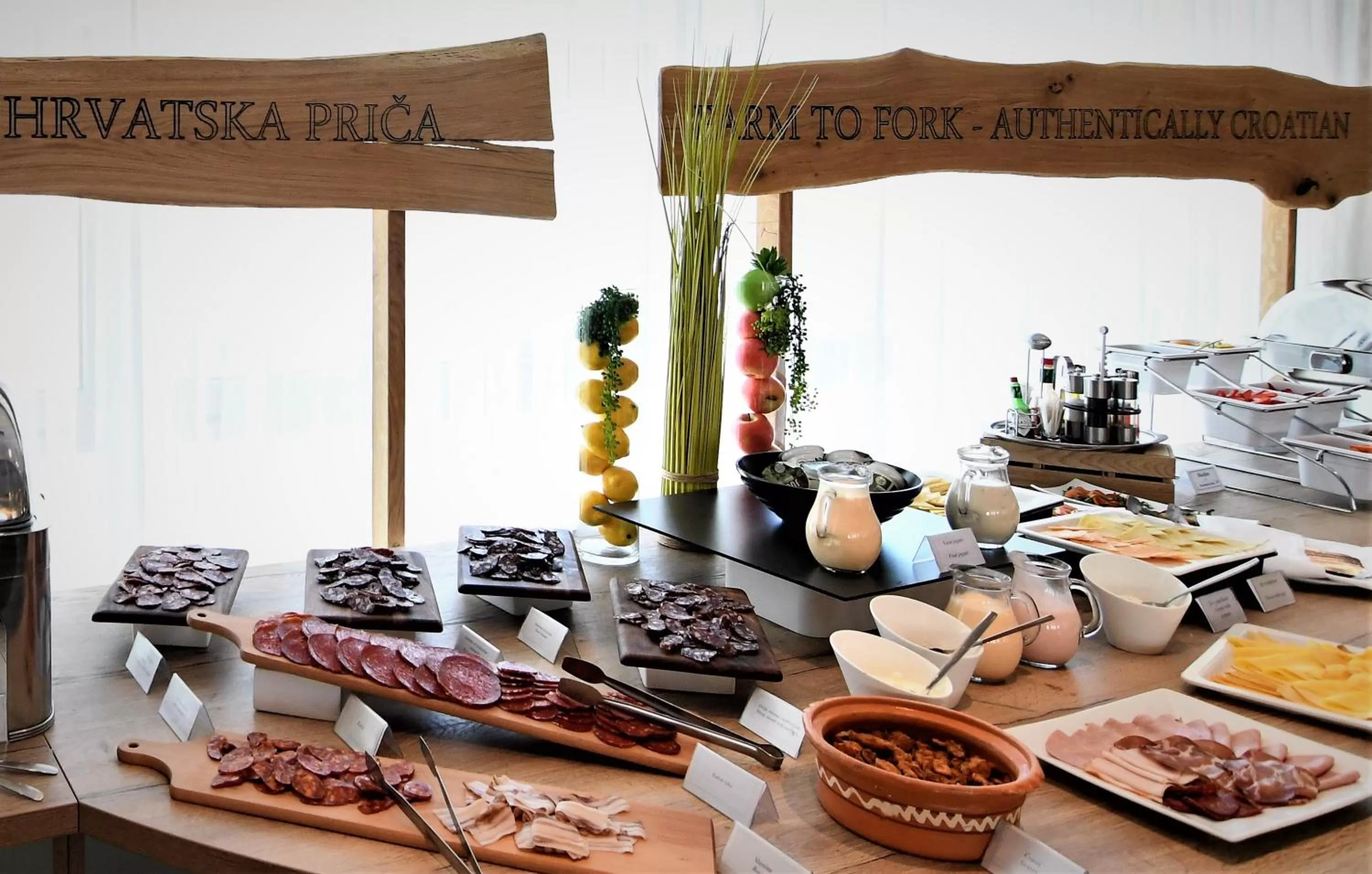 Breakfast in Hotel Aristos