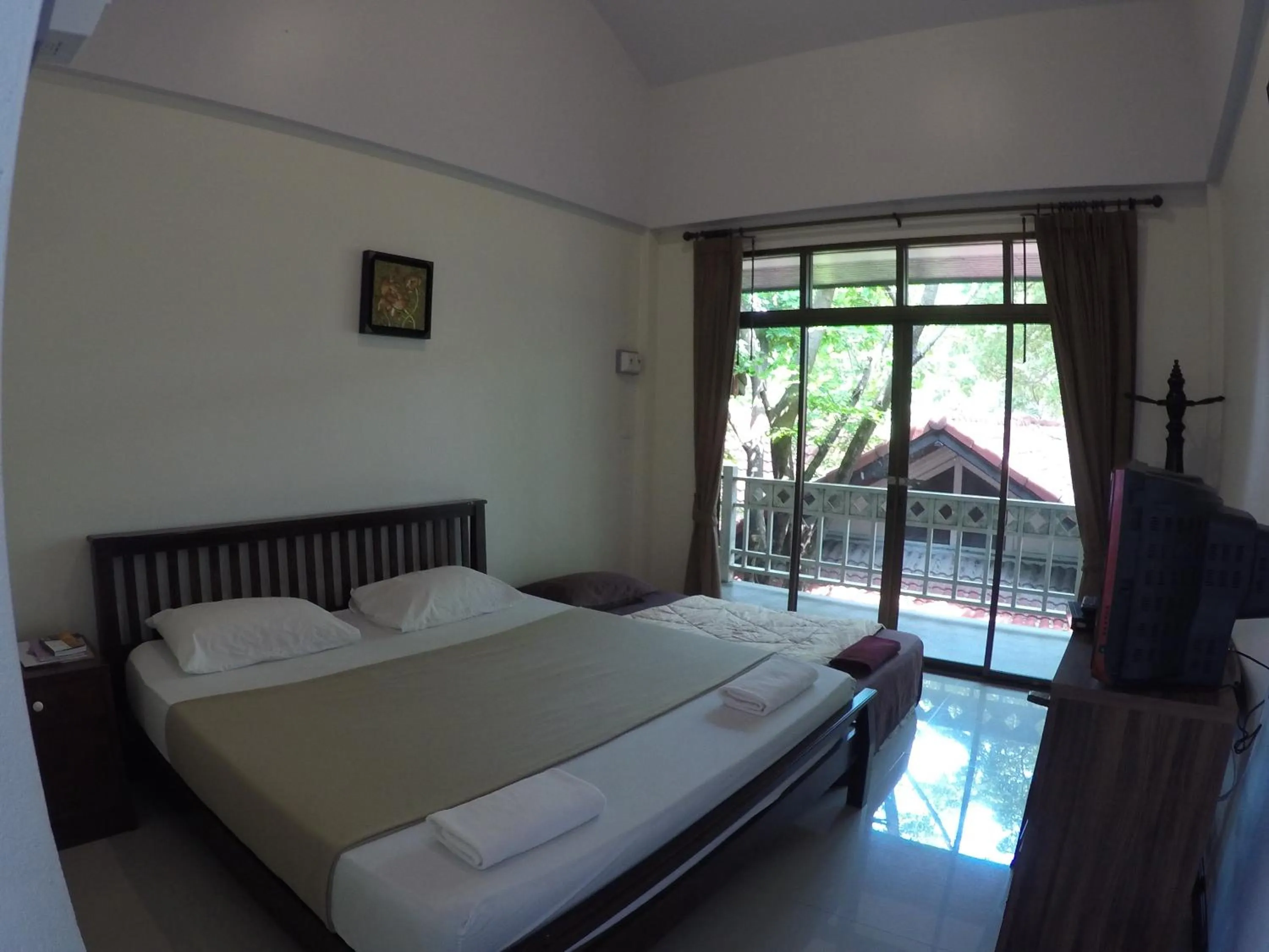 Day, Bed in The Old Palace Resort Klong Sa Bua