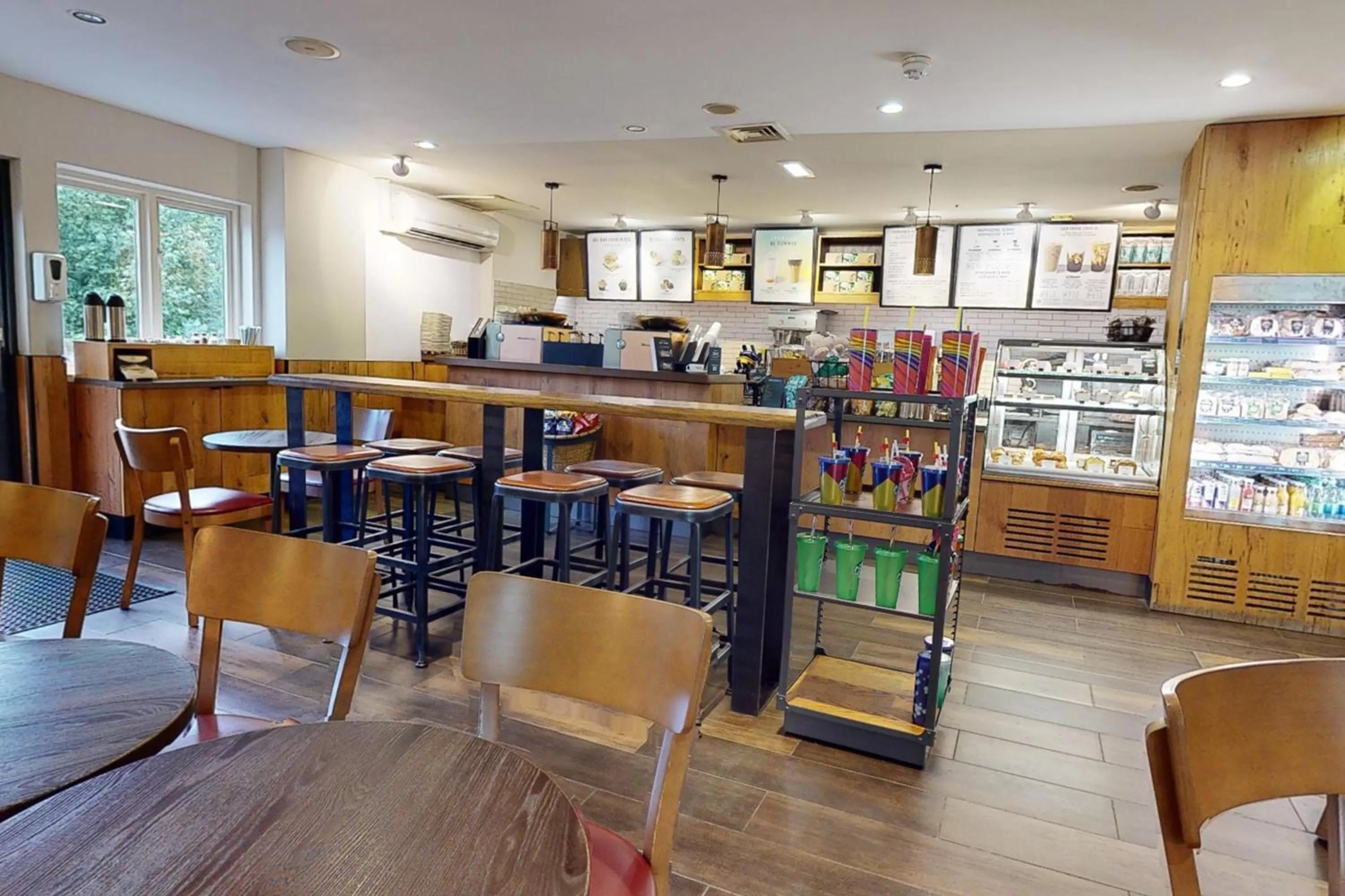 Restaurant/places to eat in Village Hotel Cardiff