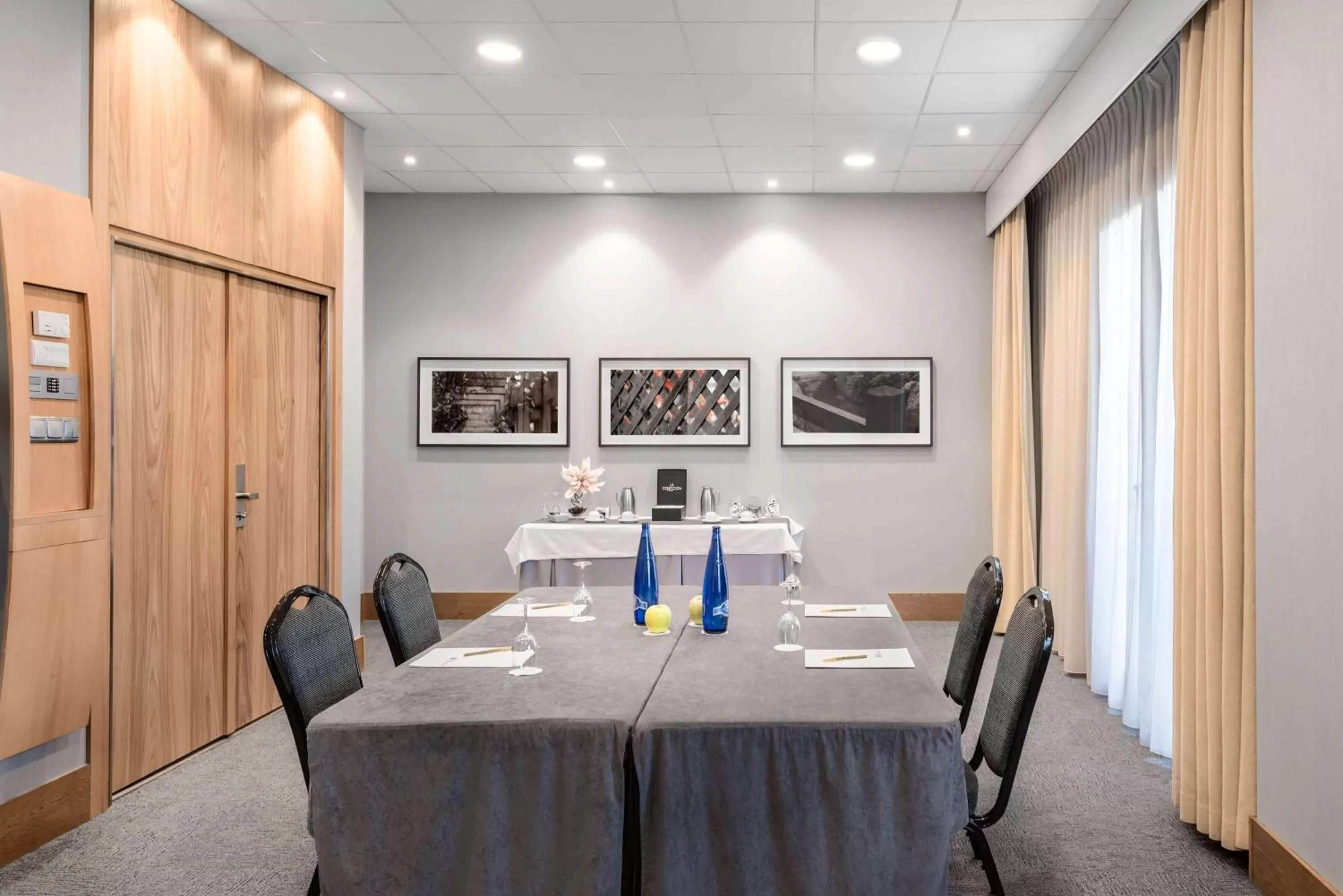 Meeting/conference room in Hilton Garden Inn Málaga