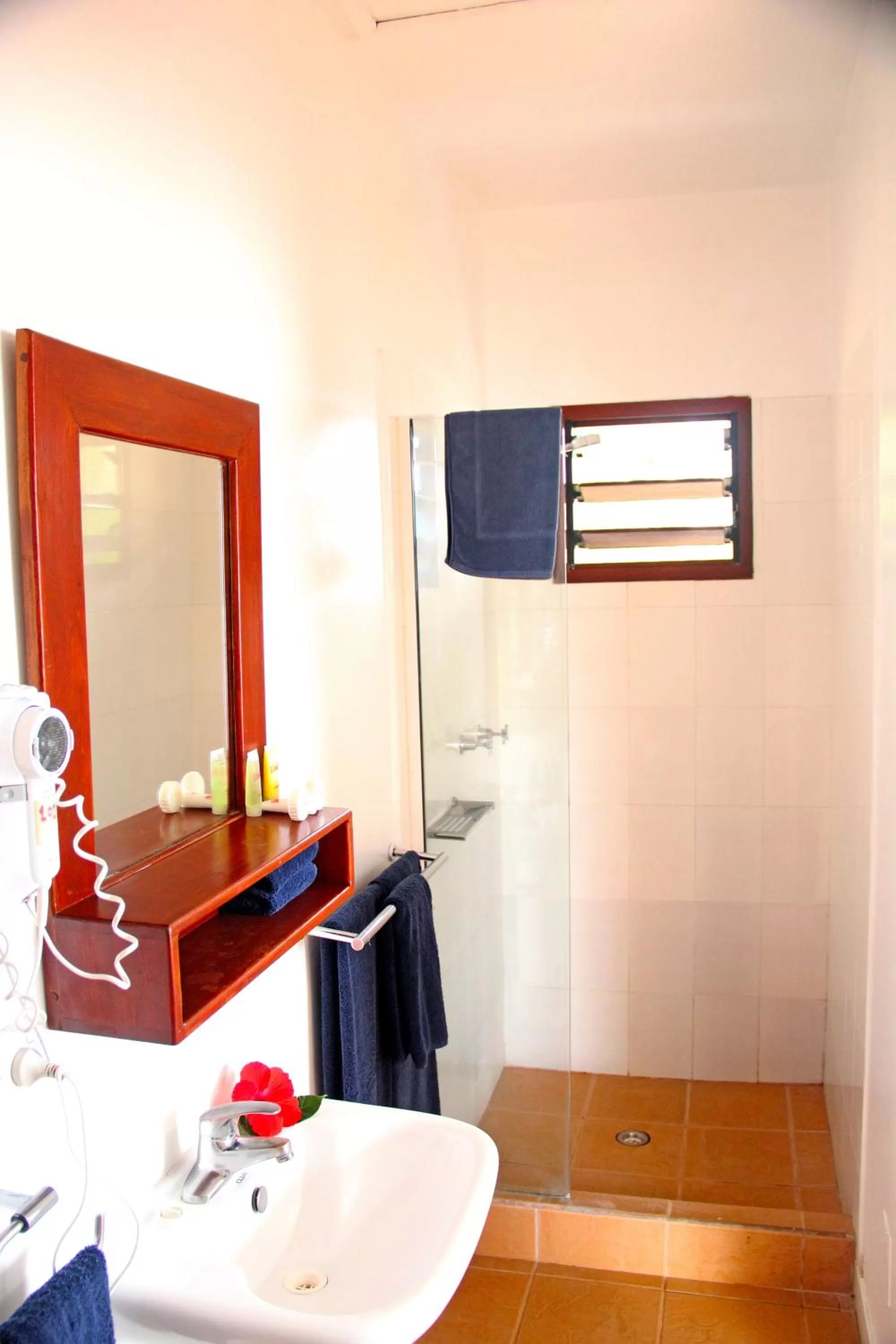 Shower in Moorings Hotel