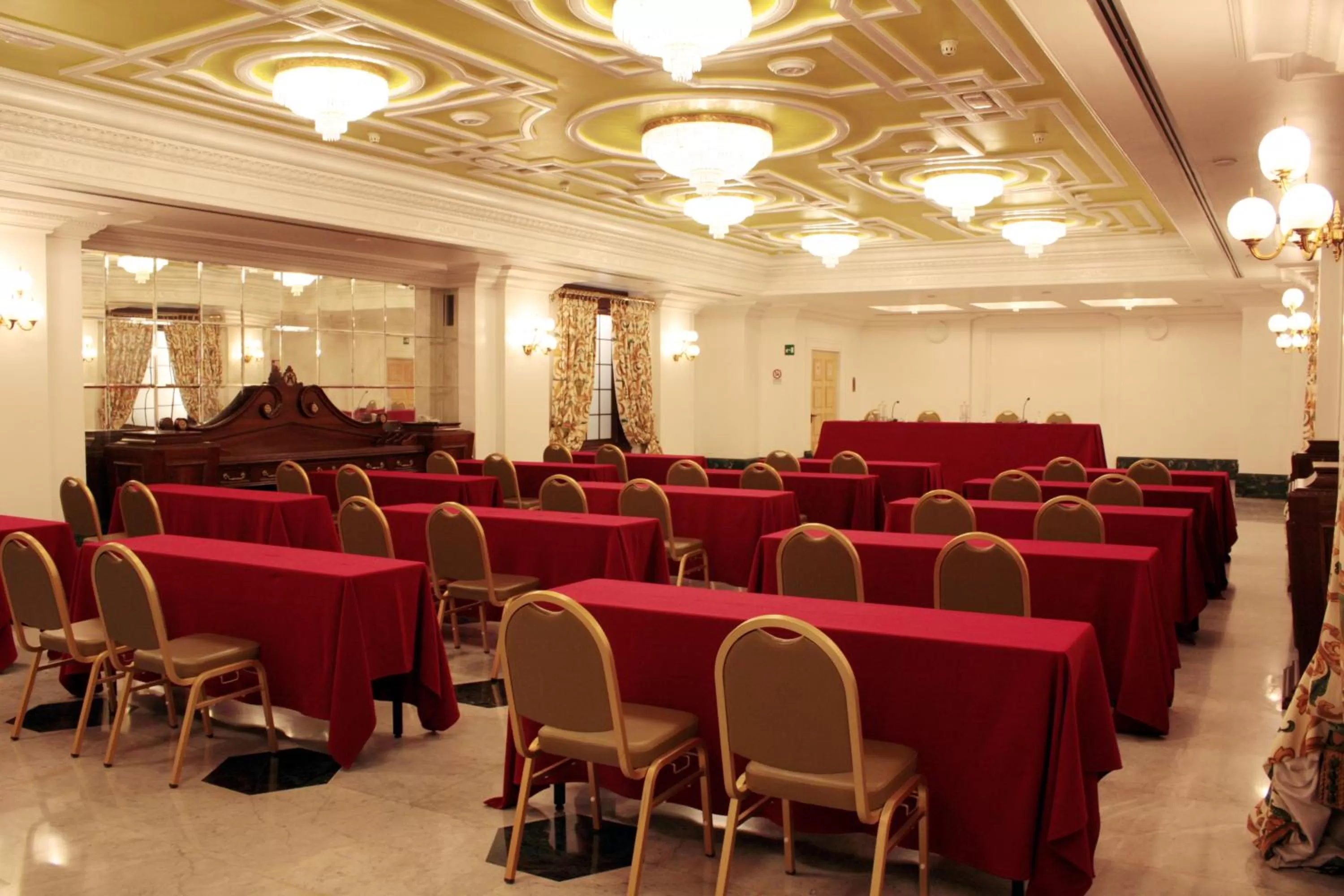 Business facilities in Hotel Albani Firenze