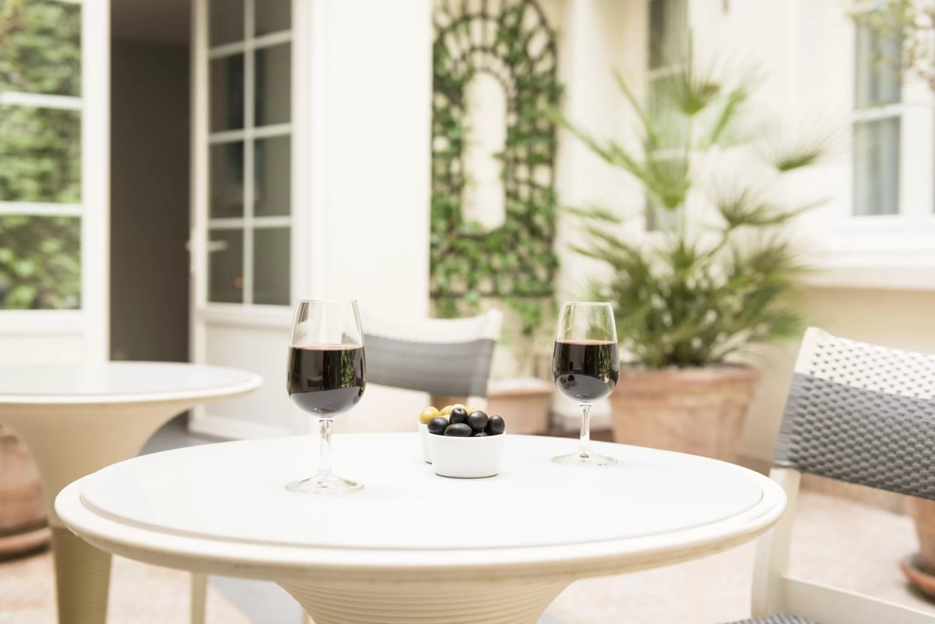 Garden in Acacias Etoile