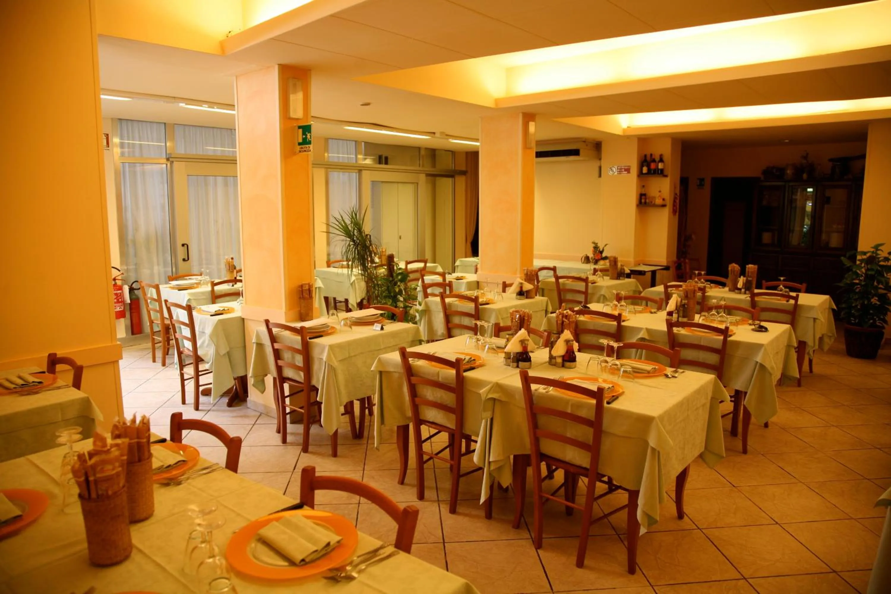 Restaurant/places to eat in Hotel Giovanna