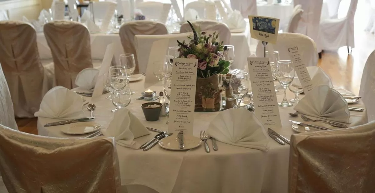 Restaurant/places to eat in Brook Lane Hotel