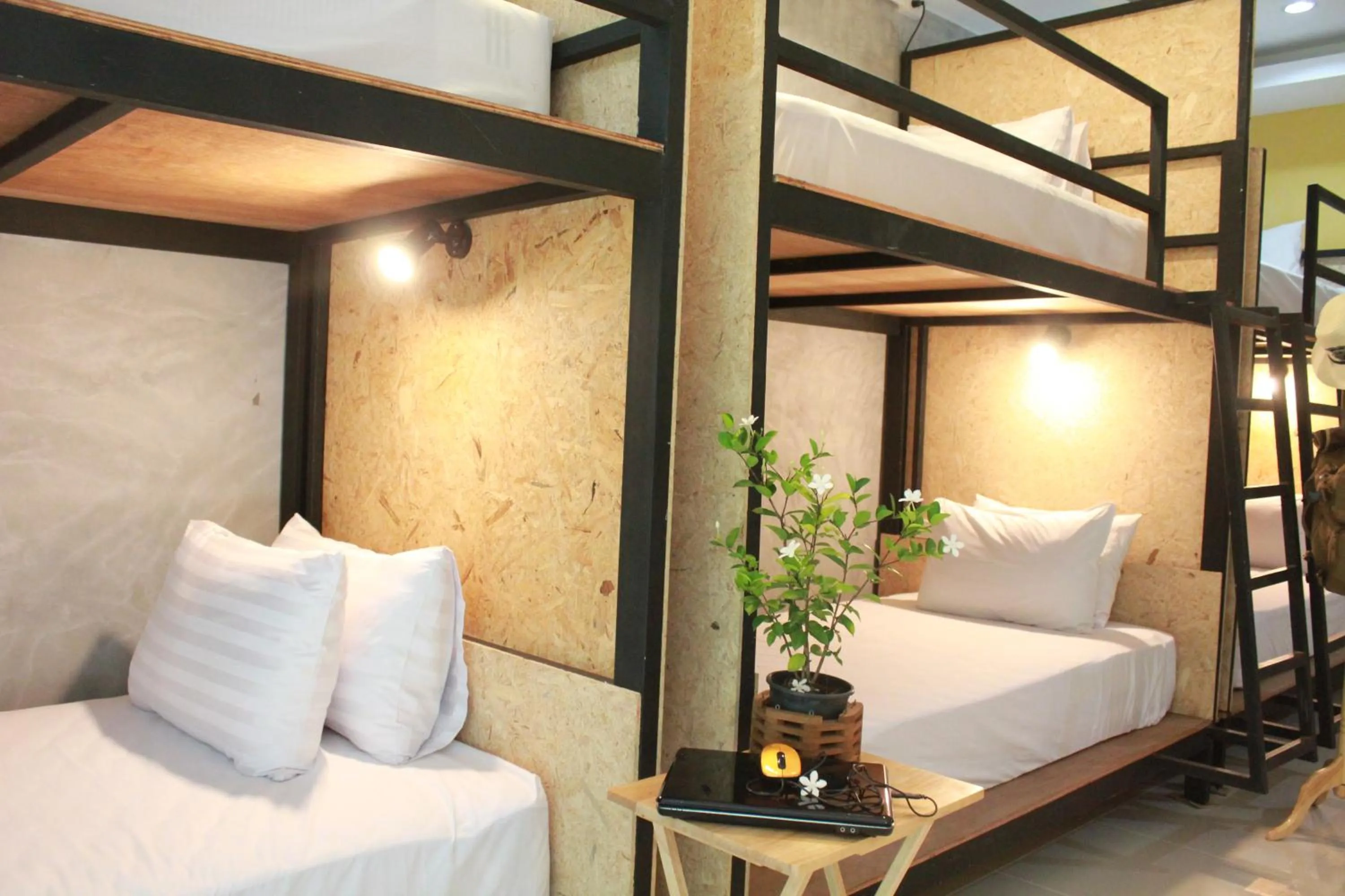 Decorative detail, Bed in Eat n Sleep