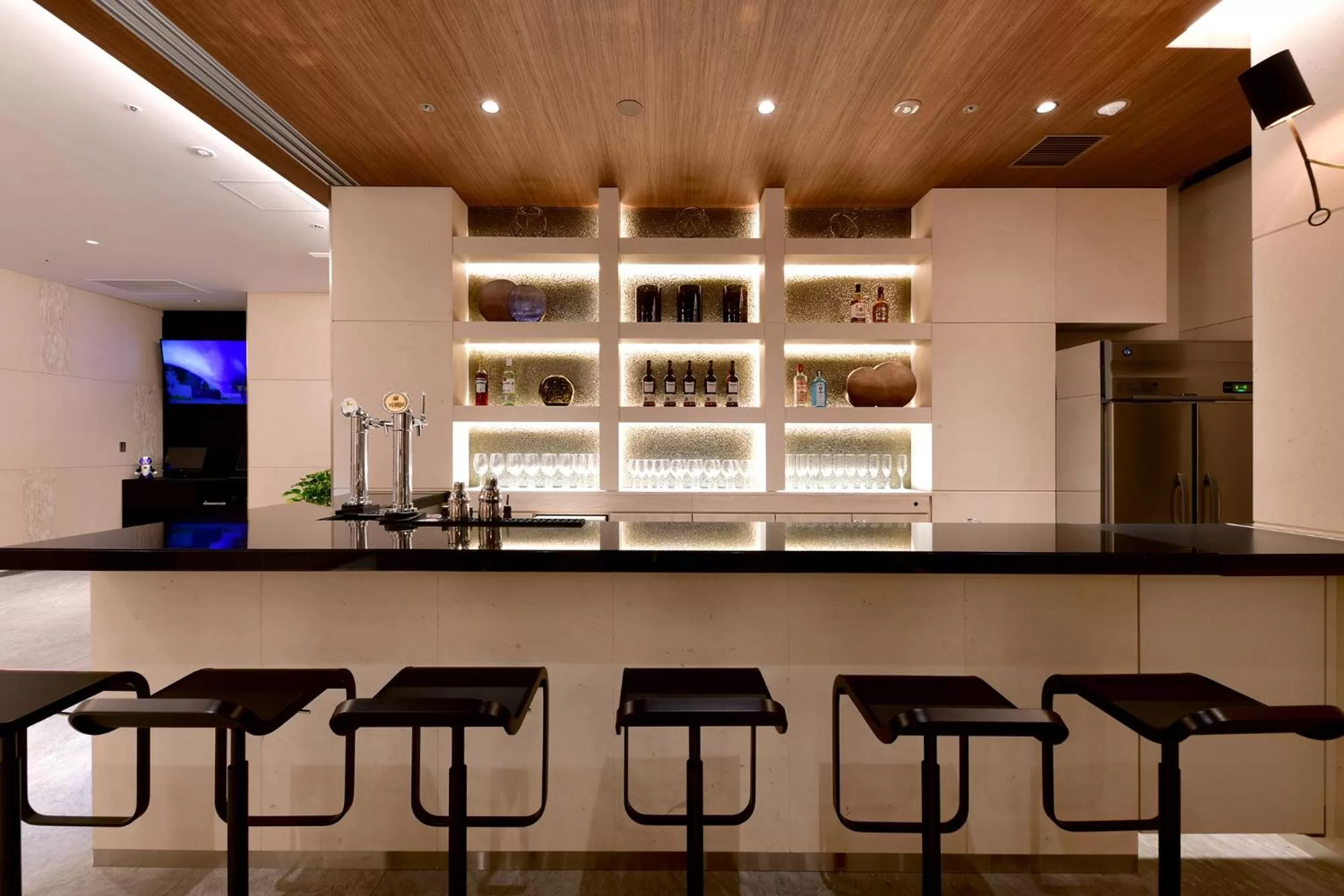 Lounge or bar in Vessel Hotel Campana Nagoya