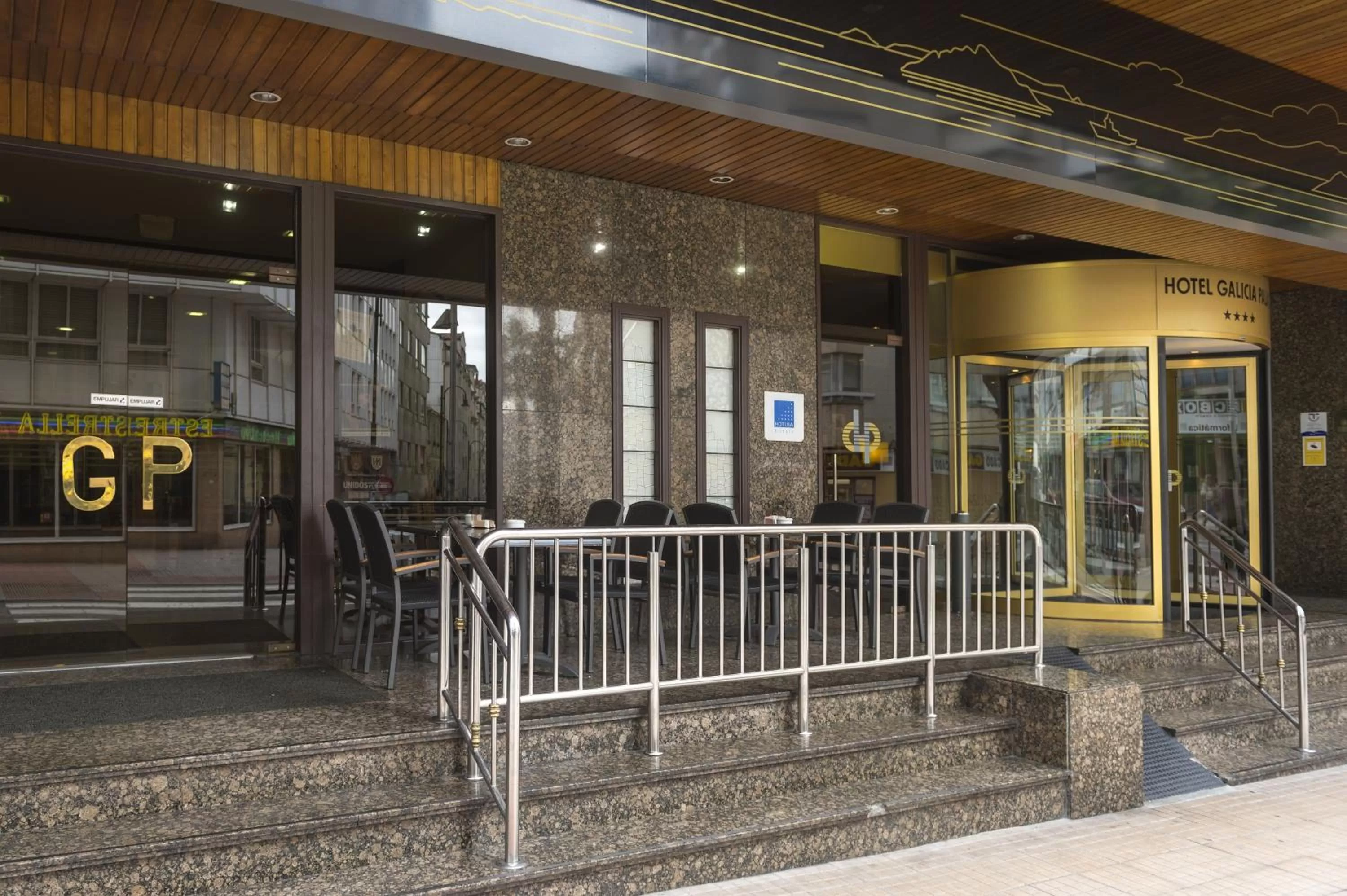 Property building in Galicia Palace