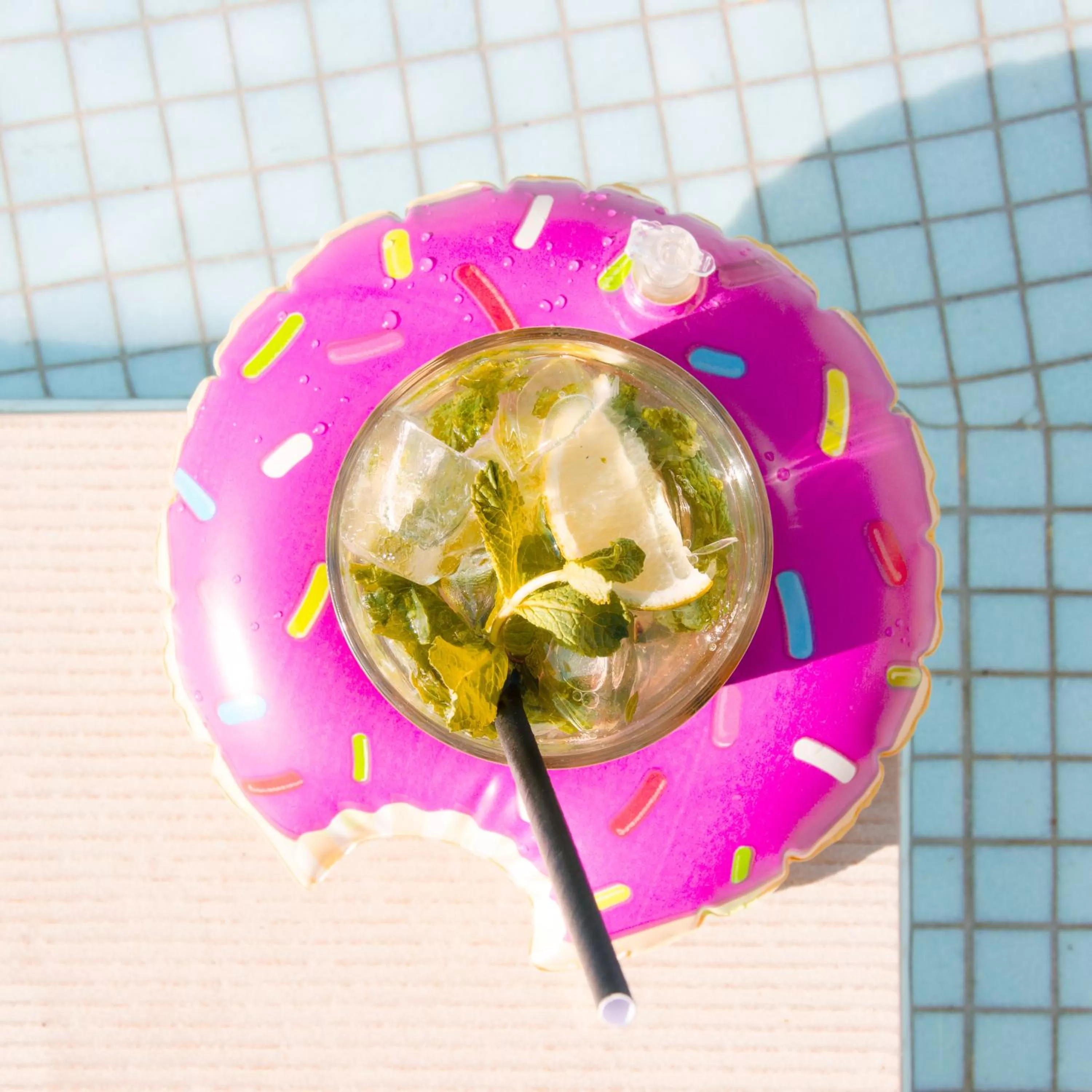 Swimming pool in Novotel Monte-Carlo