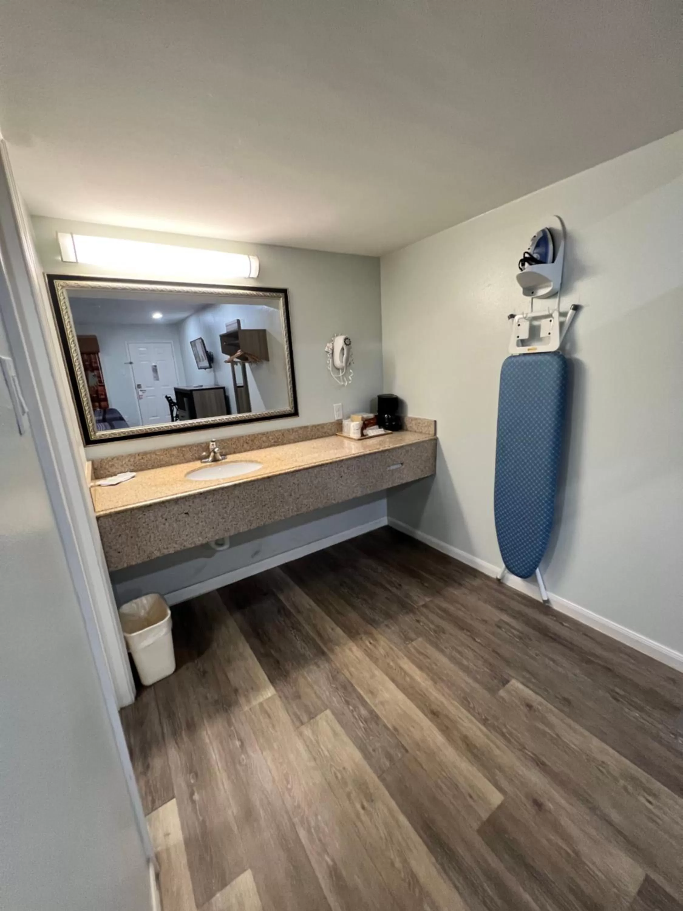 furniture in Continental Inn and Suites Nacogdoches TX SFA University Downtown