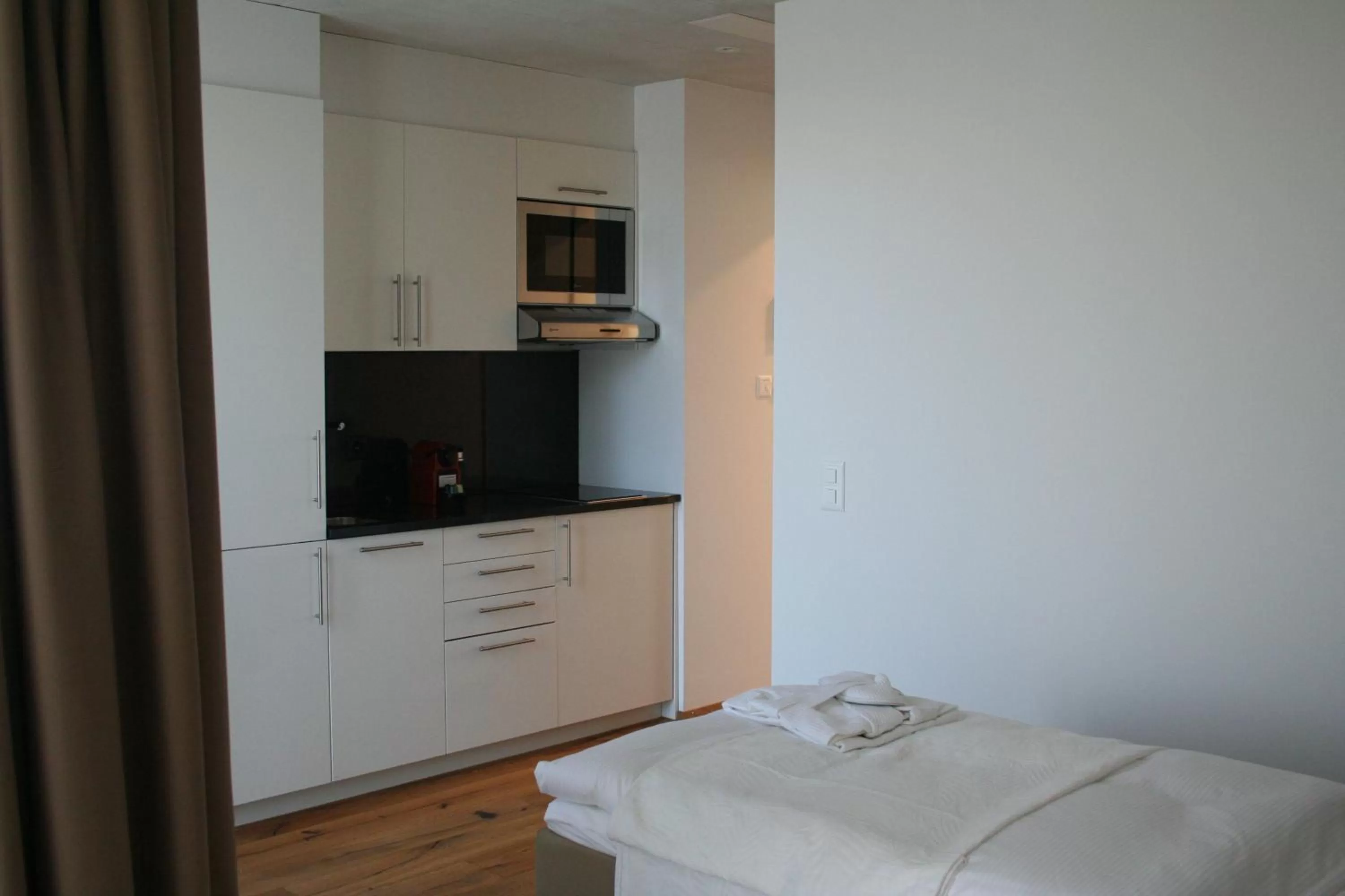 Kitchen or kitchenette, Bed in Residence Appartements