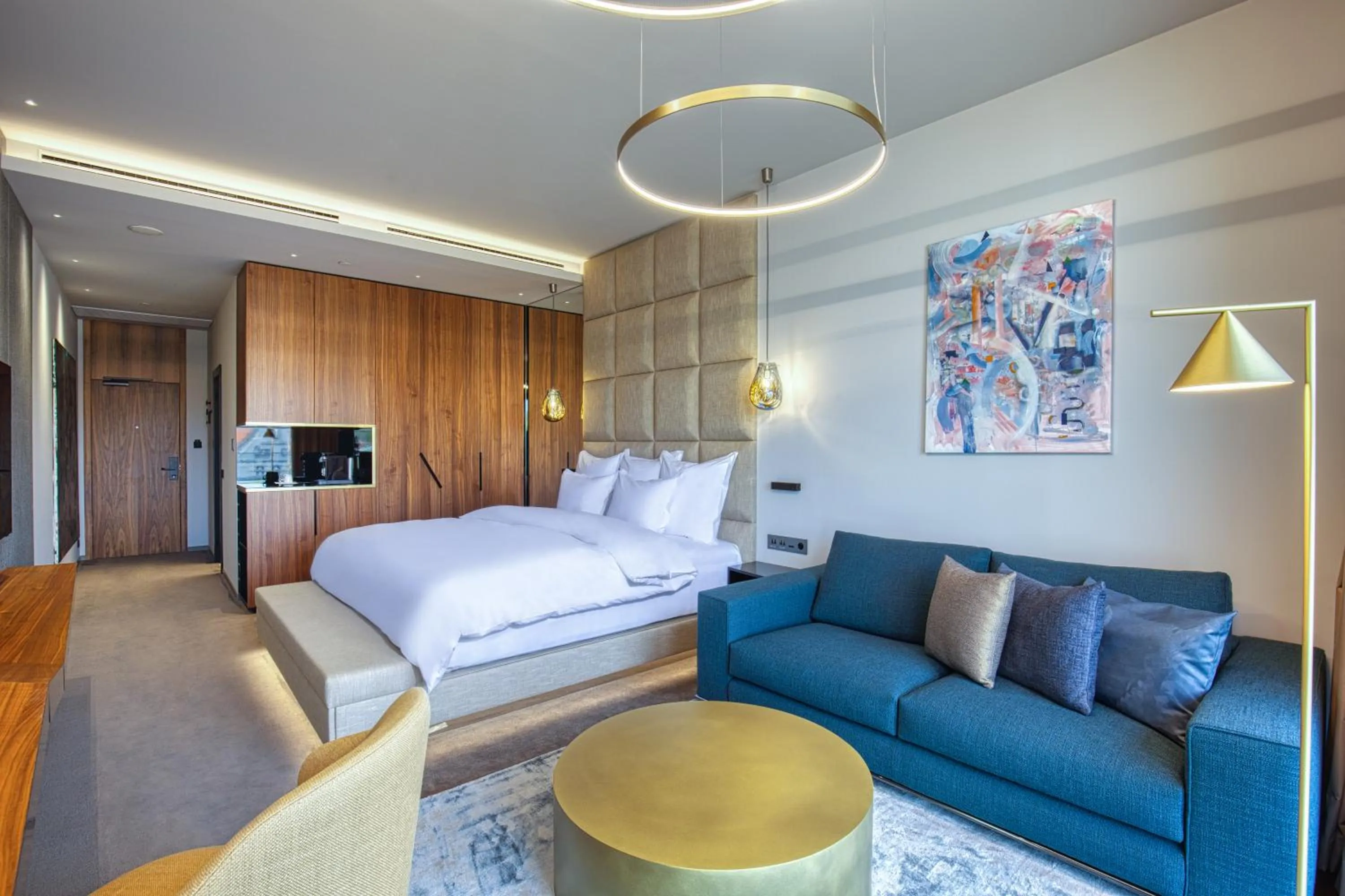 Living room, Bed in The President