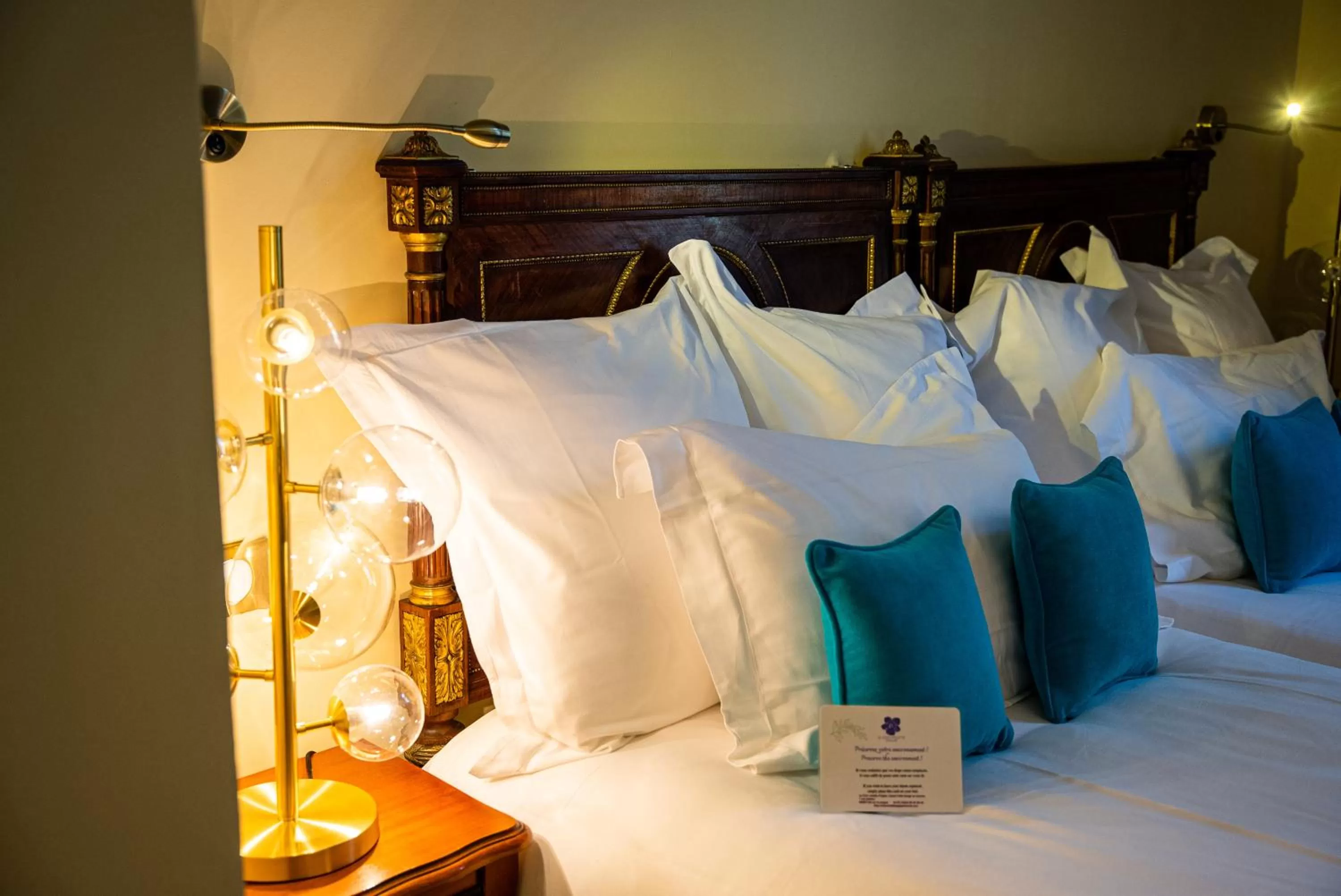 Bedroom, Bed in Le Clos Violette et Le 11 D'Aglaé - Hôtel de Charme Design de Luxe