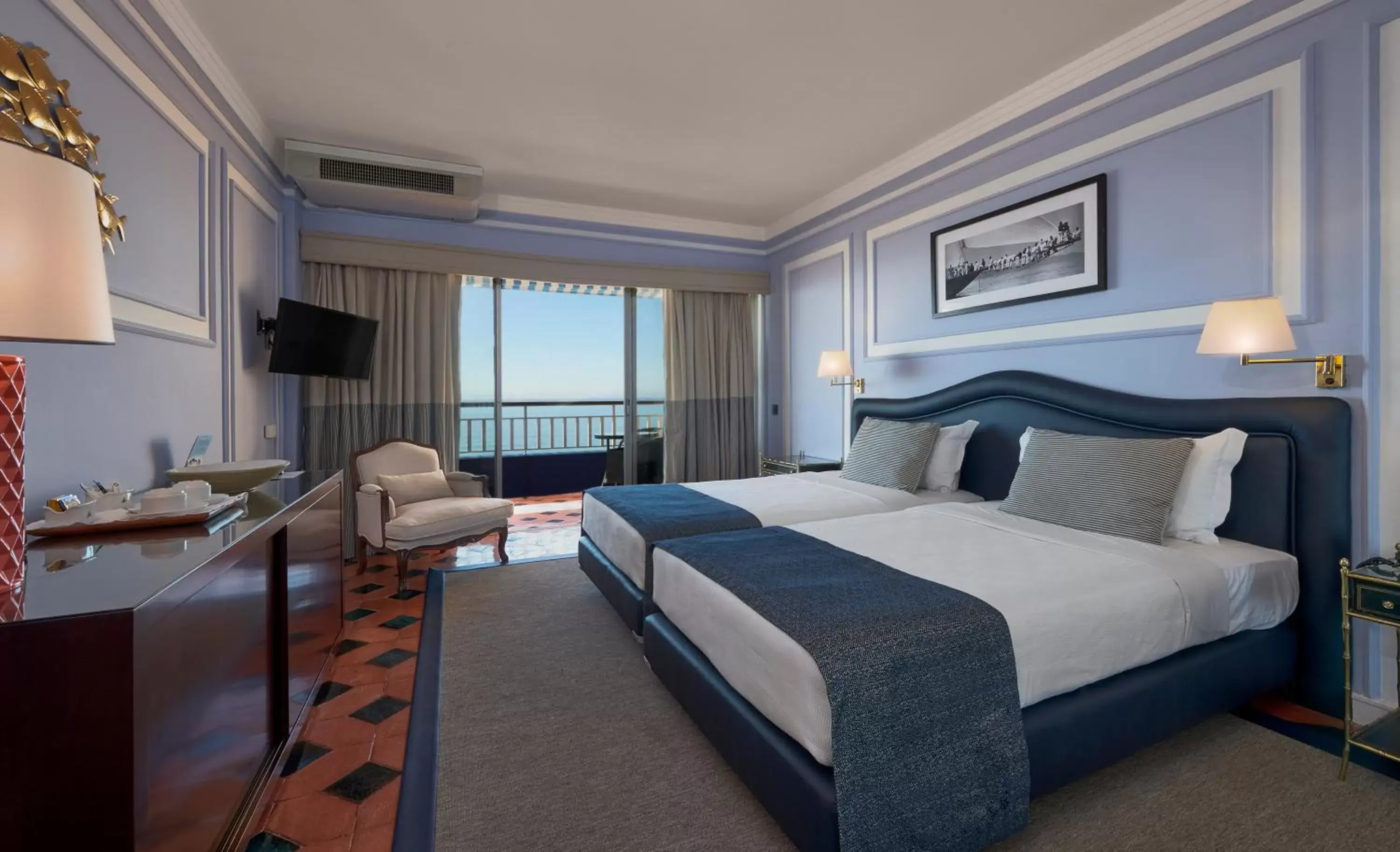 Suite with Balcony and Sea View in Algarve Casino Hotel Suite with Balcony and Sea View in Algarve Casino Hotel