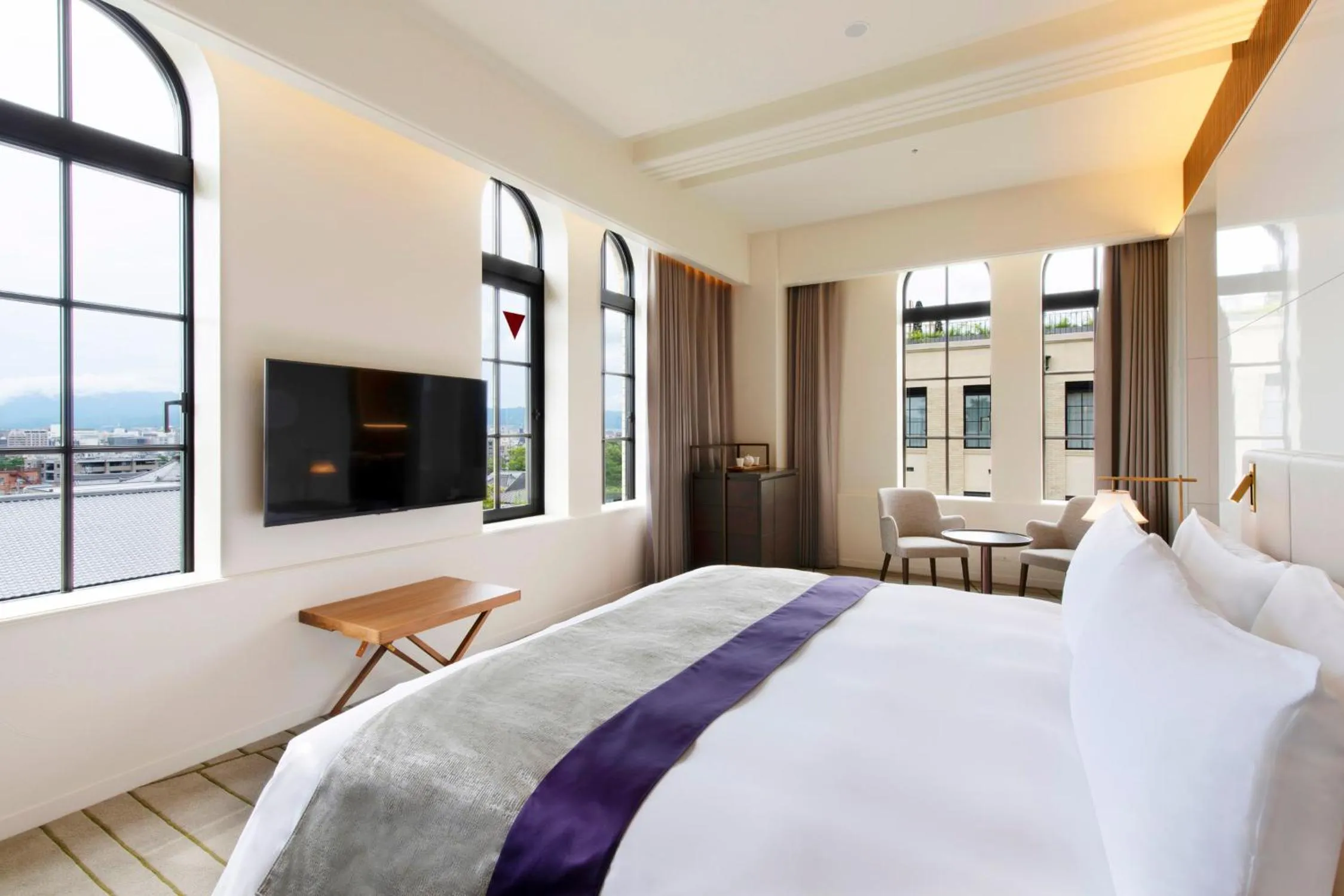 Standard Corner King Room with Free Lounge Access in The Hotel Seiryu Kyoto Kiyomizu - a member of the Leading Hotels of the World-