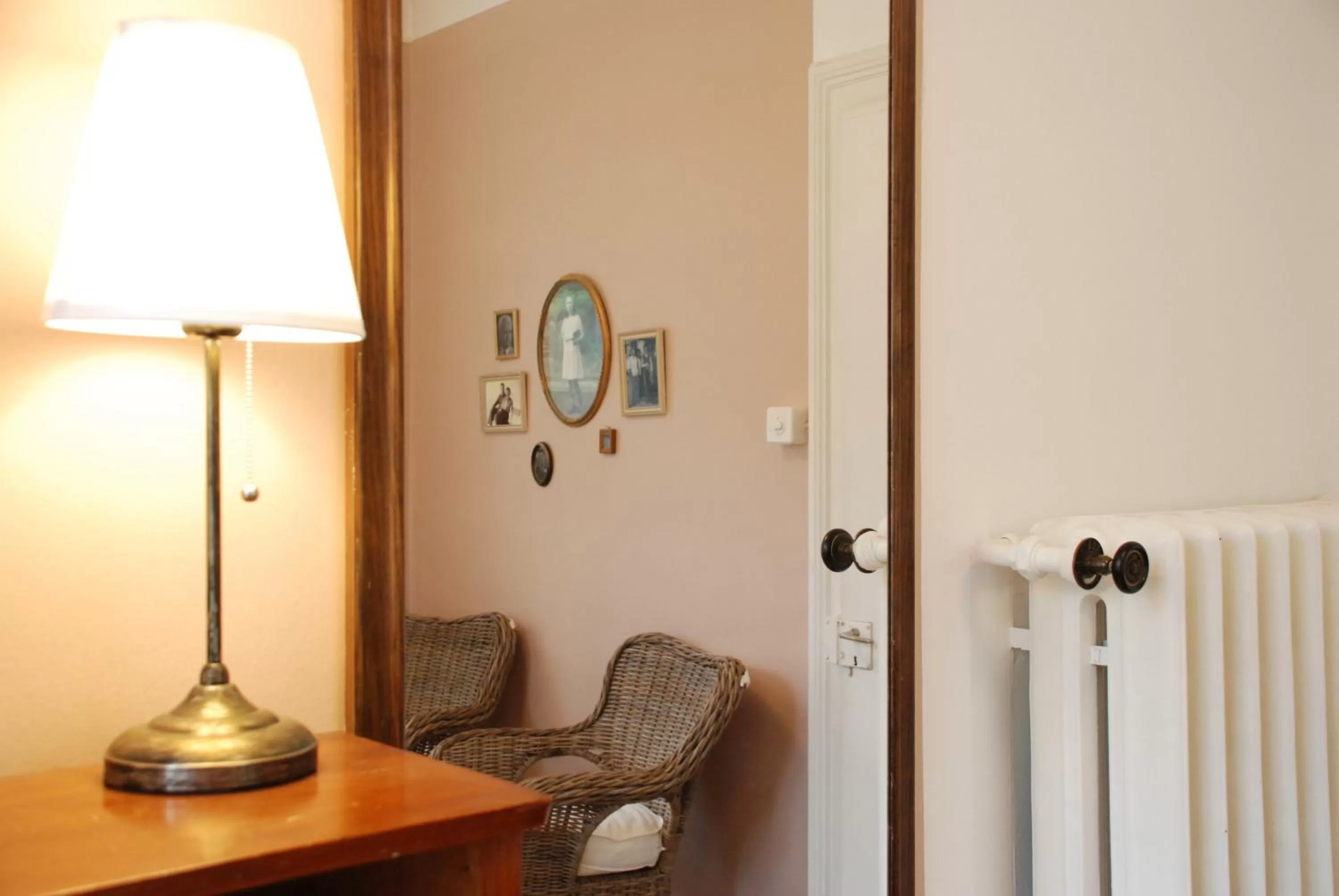 Lobby or reception in The Bed + Breakfast