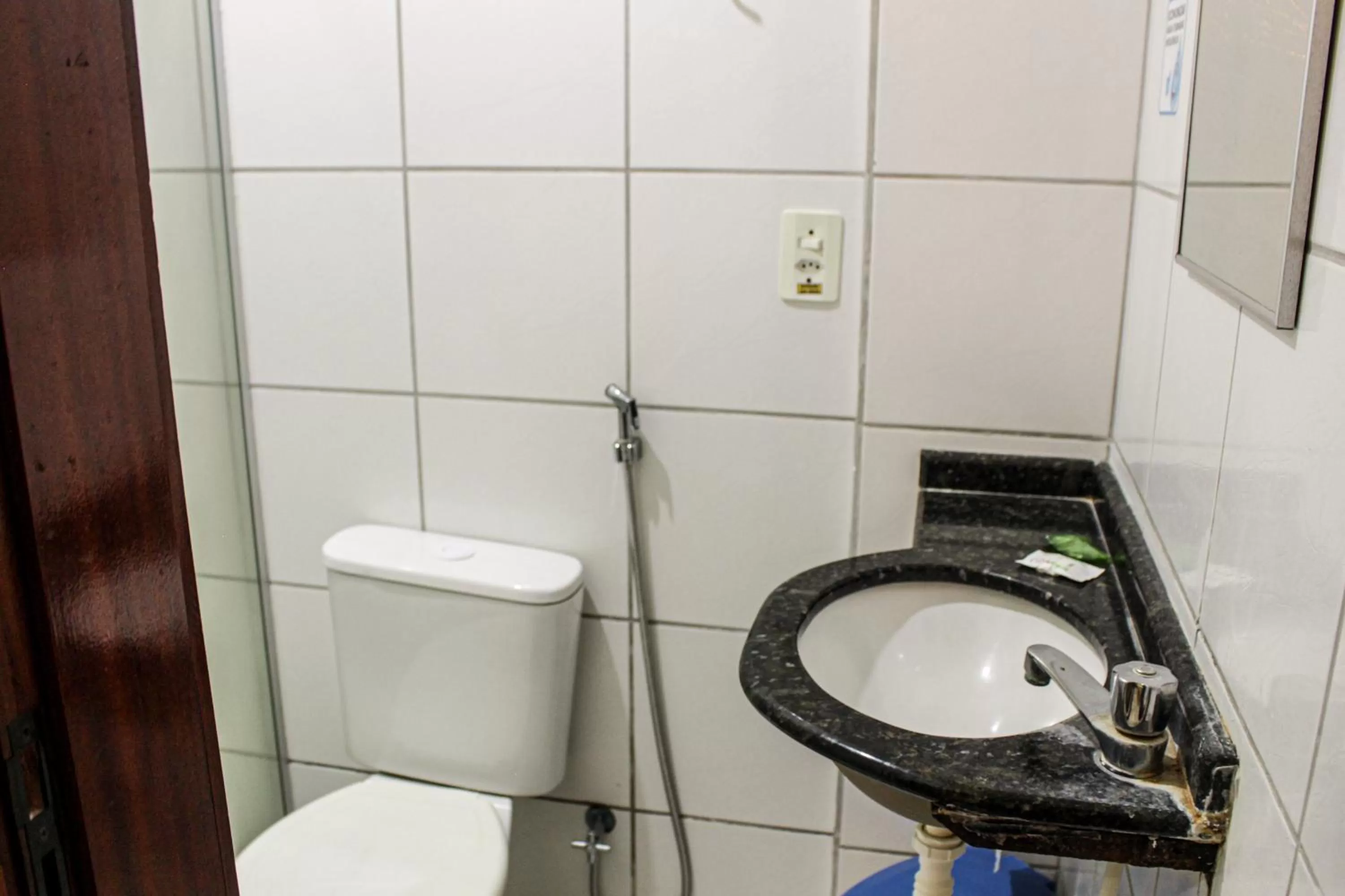 Bathroom in Hotel Monólitos