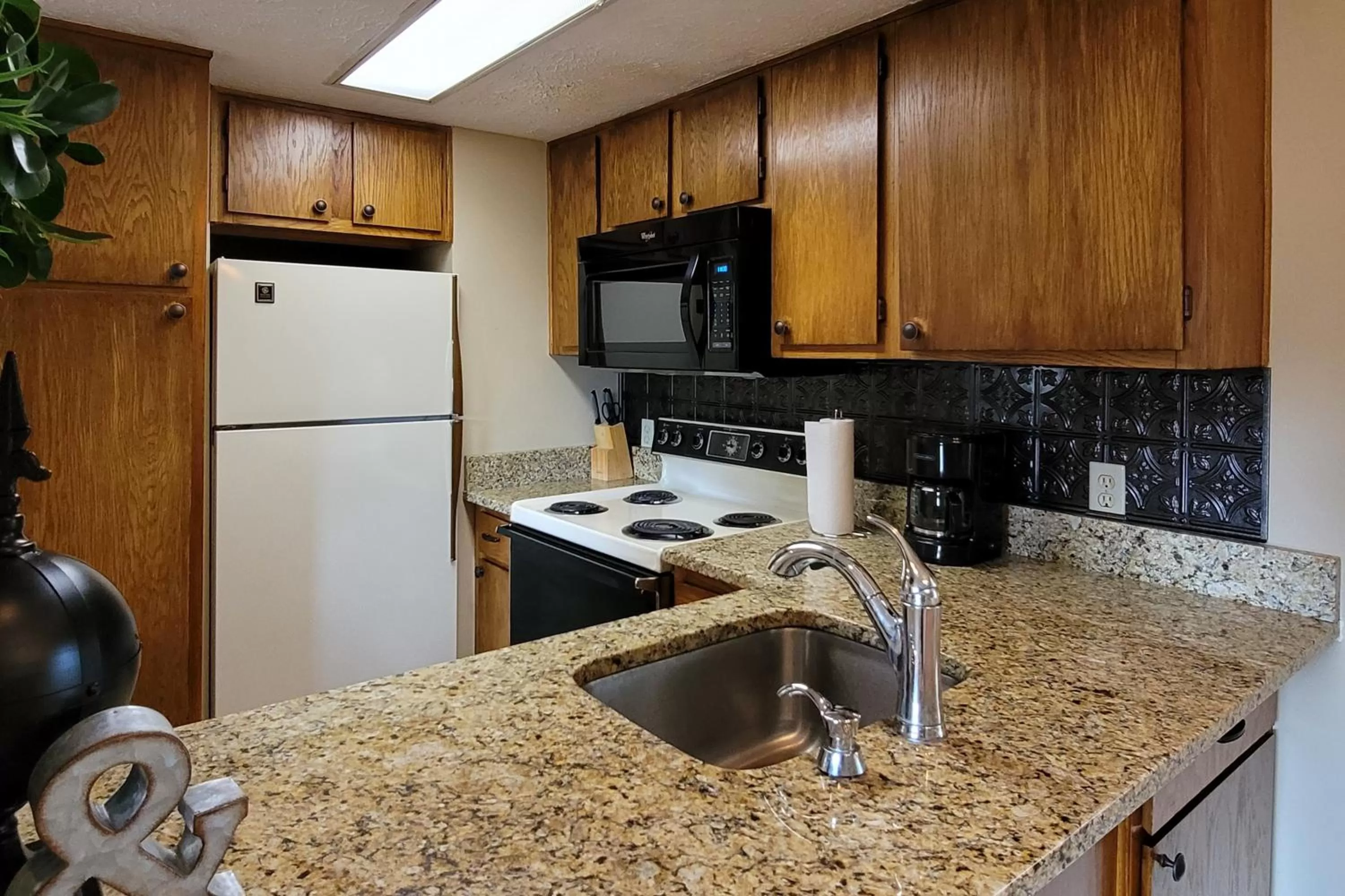 Kitchen/Kitchenette in Grand View Loft