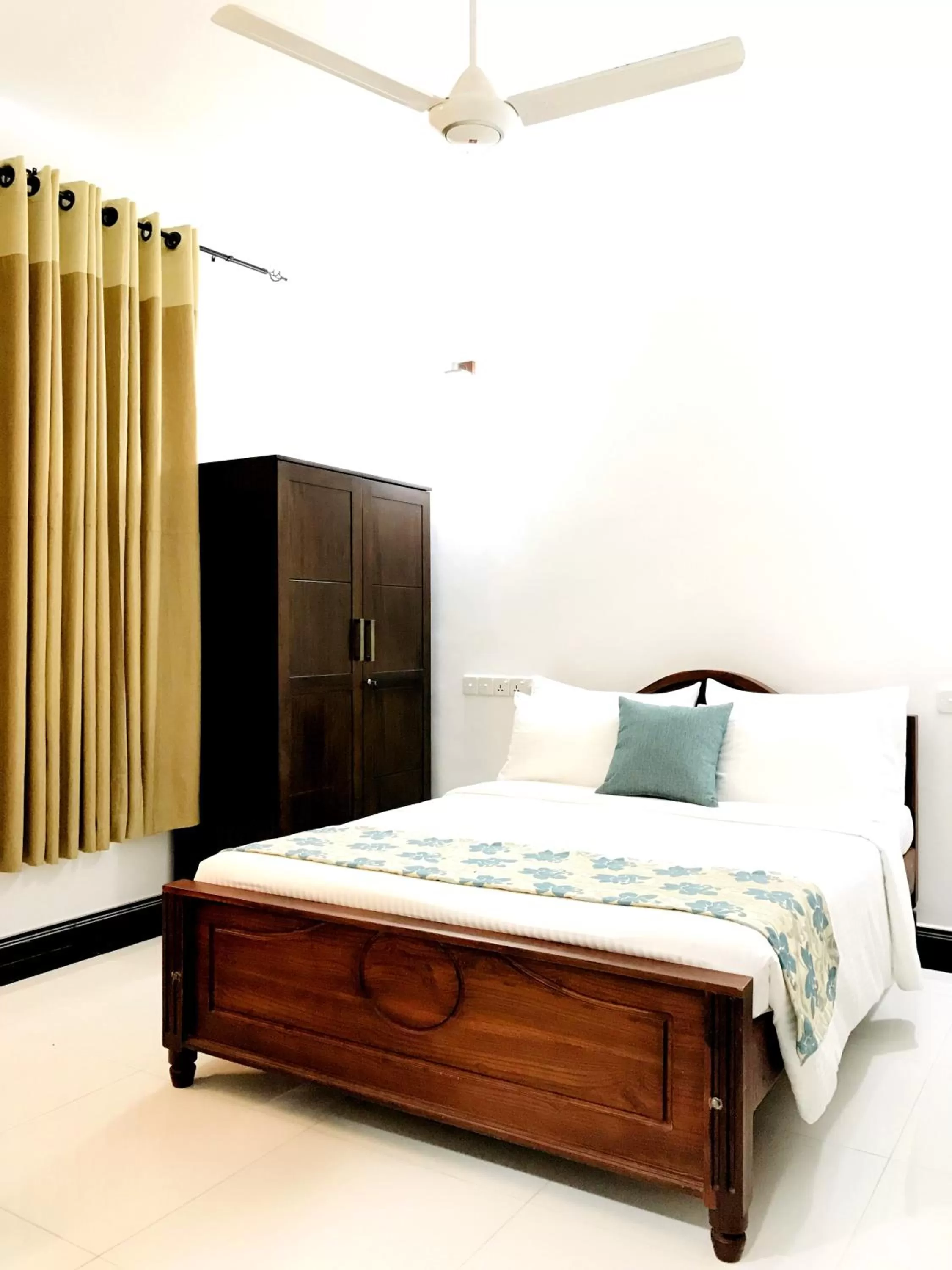 Bedroom, Bed in Siluni's Villa