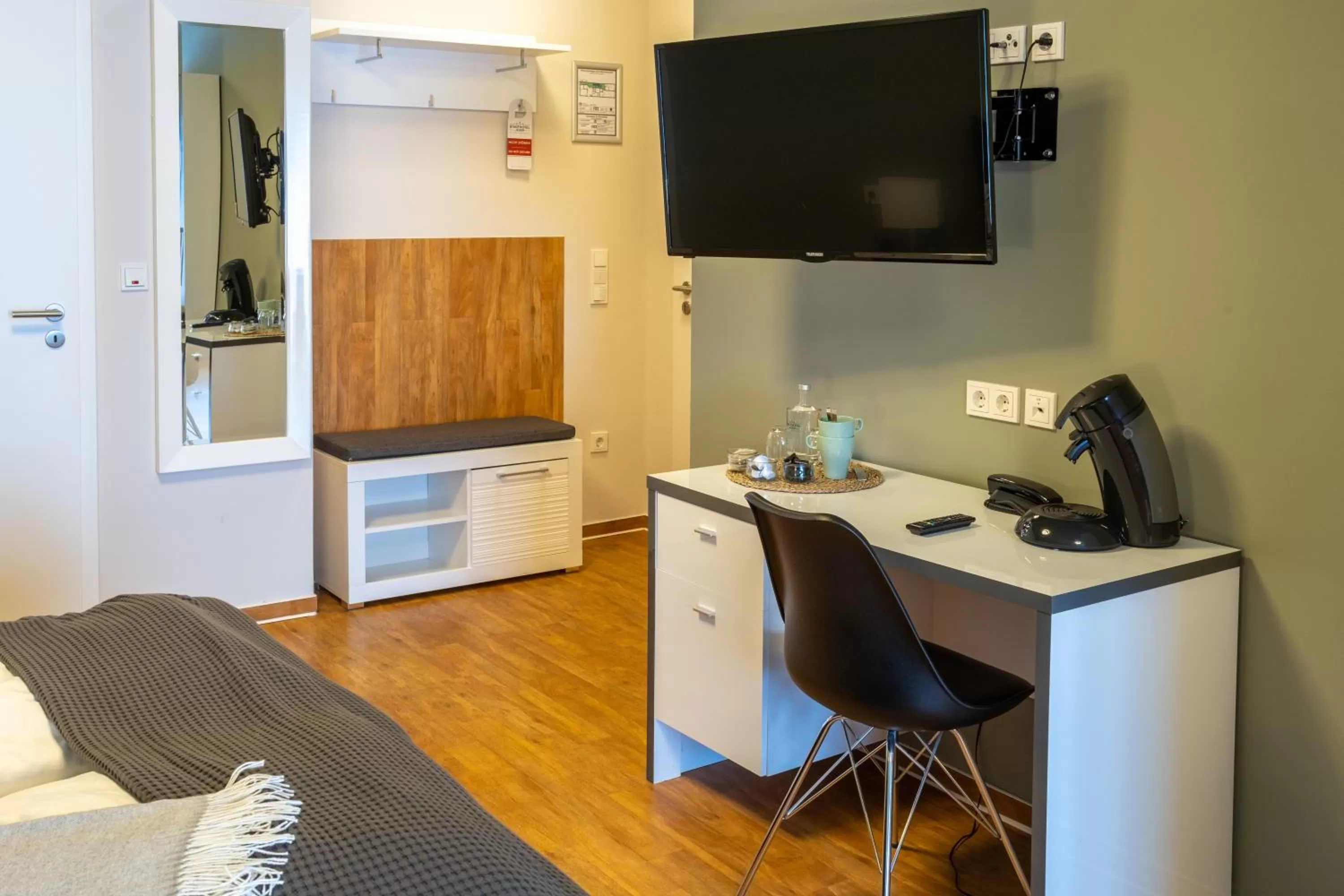 Coffee/tea facilities in Stadthotel Jever