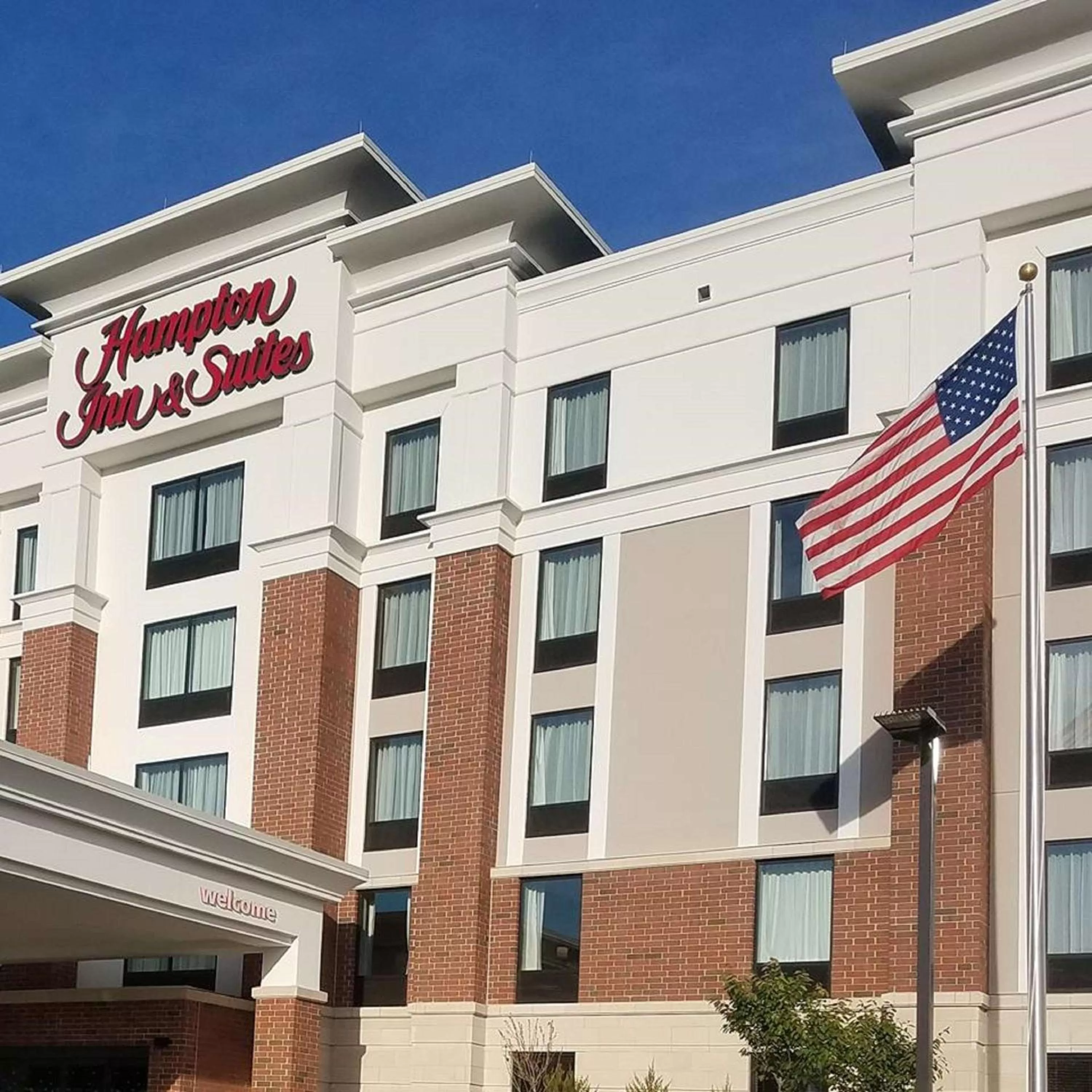 Property building in Hampton Inn & Suites Newburgh Stewart Airport, NY