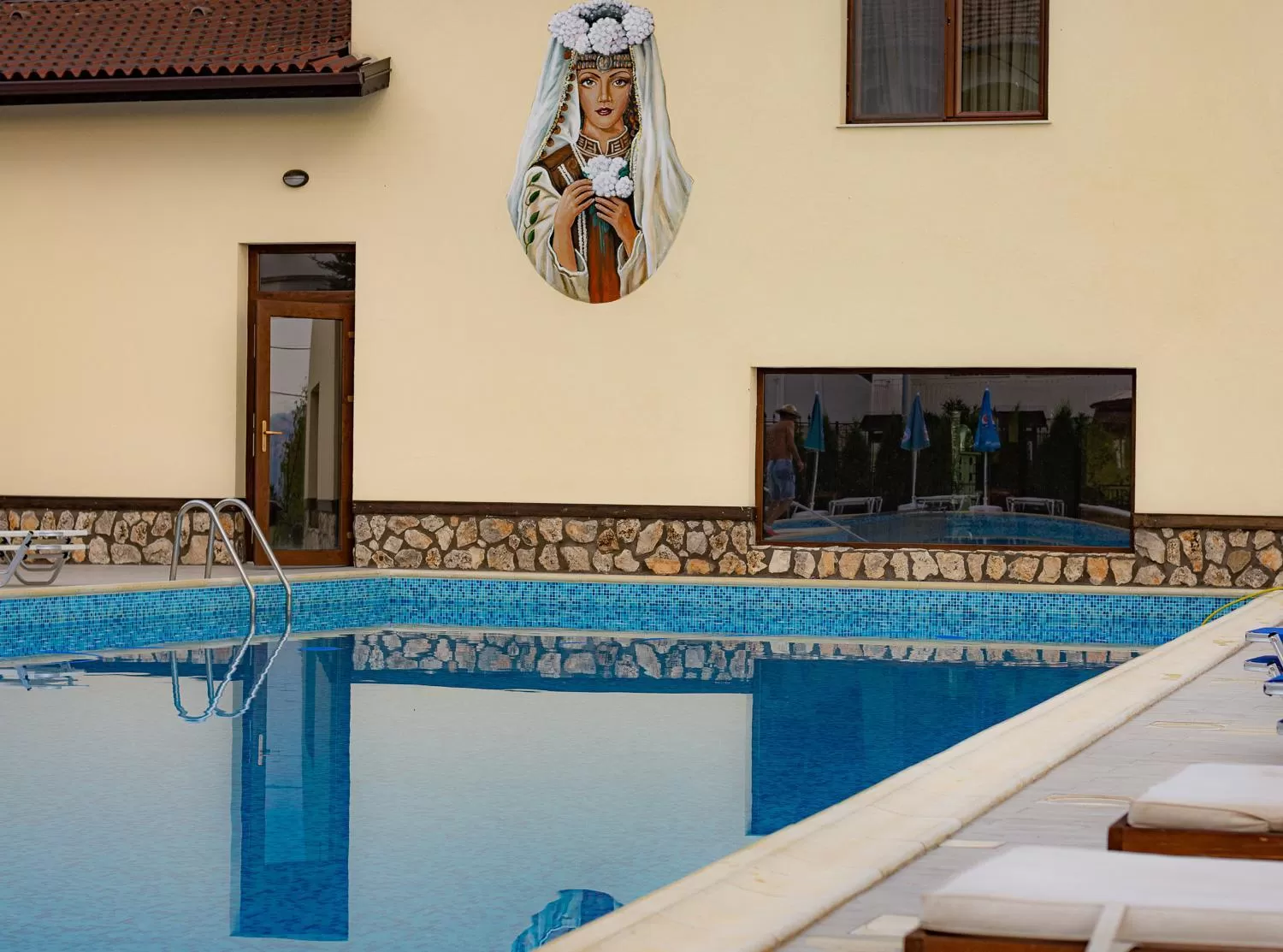 Swimming pool in Eco Hotel Momata