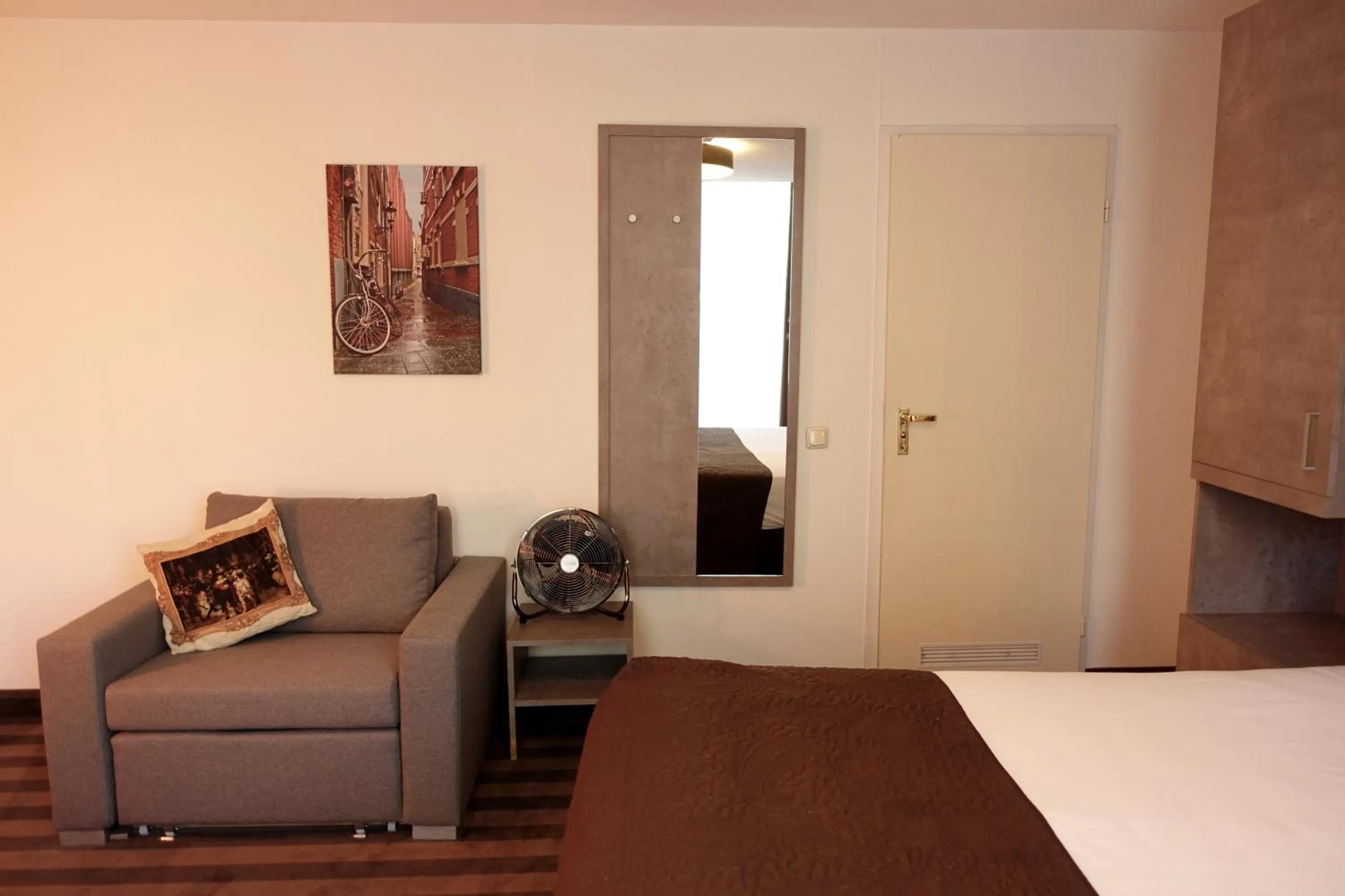 Property building, Bed in Prinsengracht Hotel