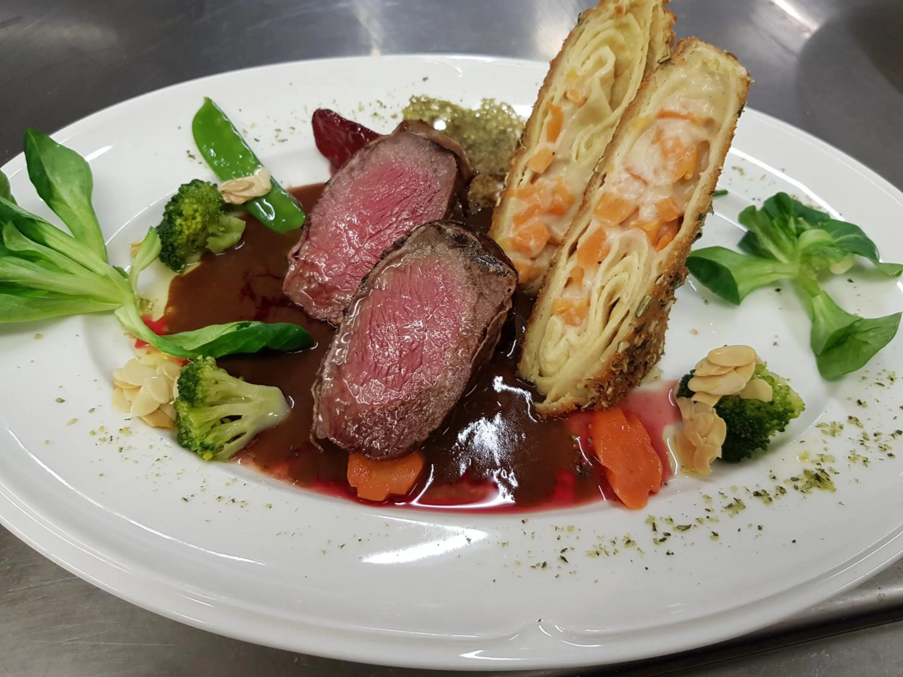 Food and drinks in Hotel Vitaler Landauerhof