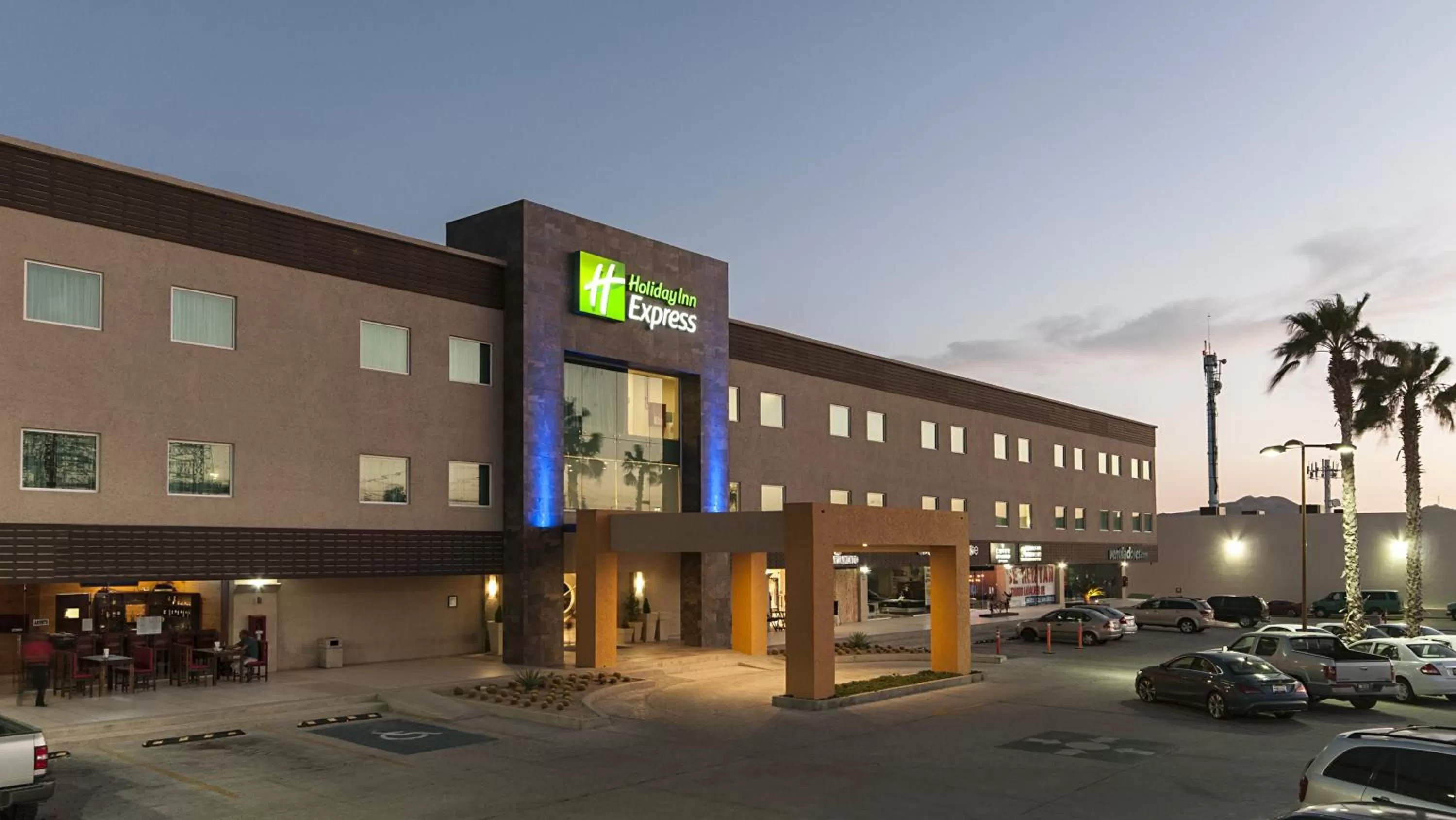 Property building in Holiday Inn Express Cabo San Lucas by IHG