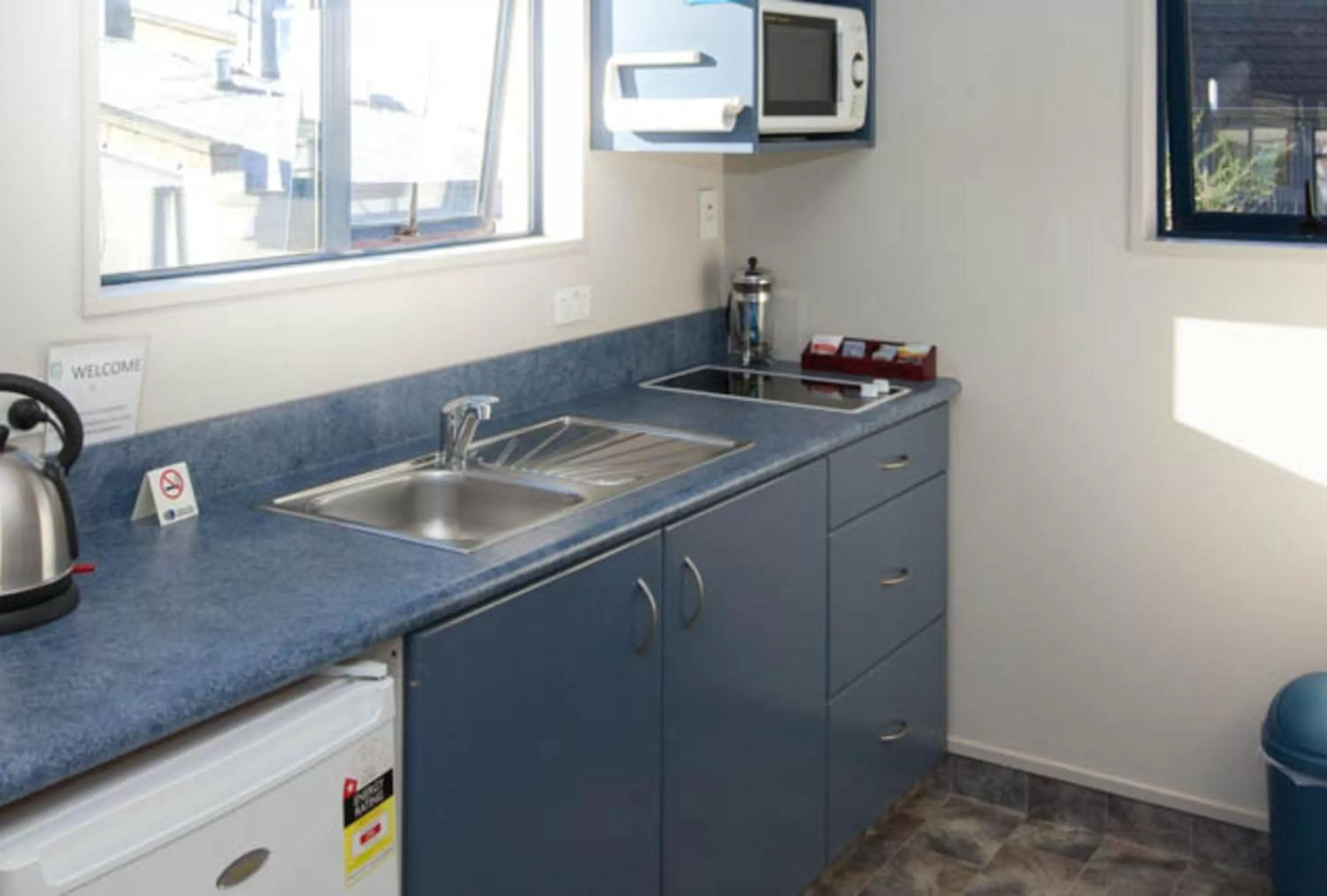 Kitchen or kitchenette, Kitchen/Kitchenette in Panorama Motor Lodge