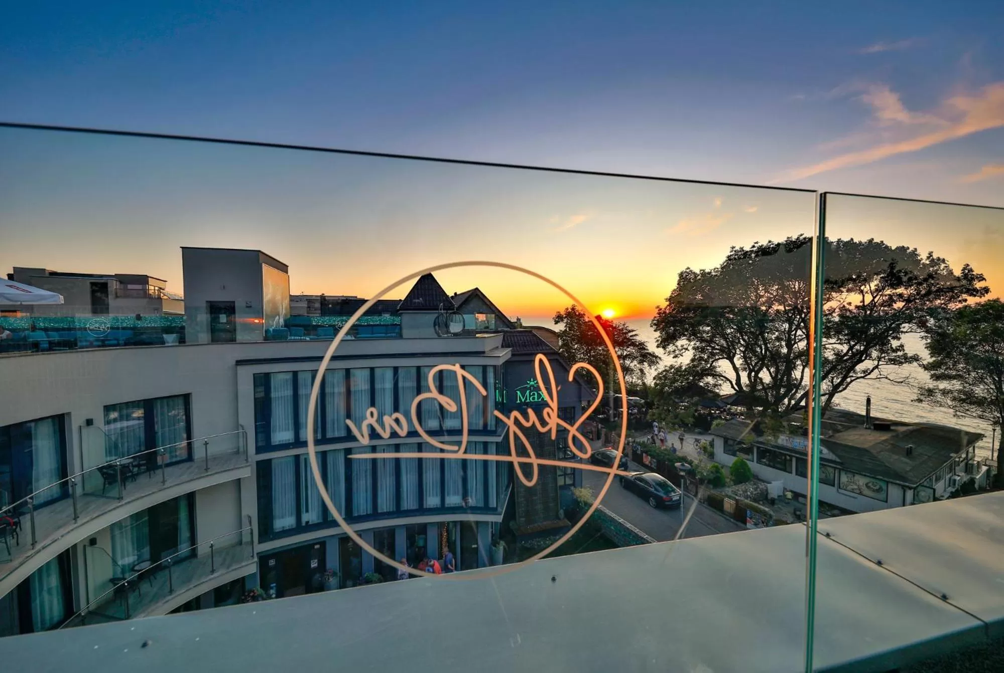 Balcony/Terrace in Max Health Resort SPA