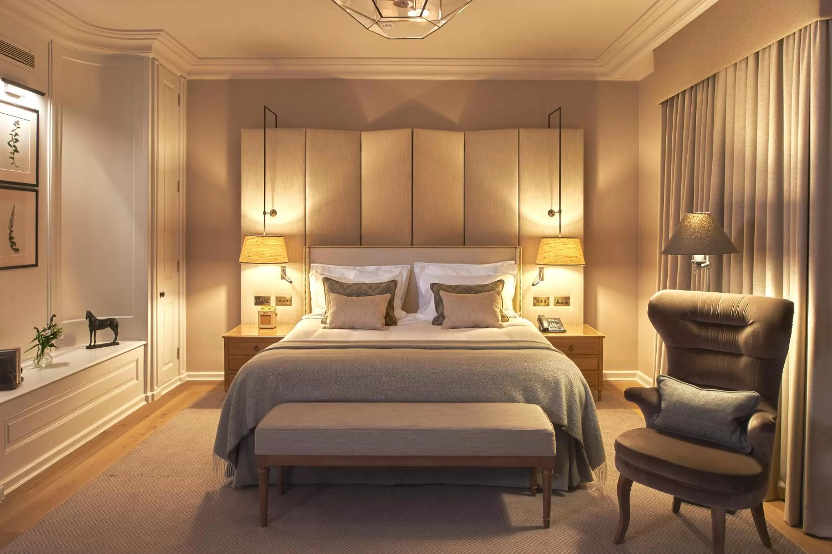 Bedroom, Bed in The Milner York